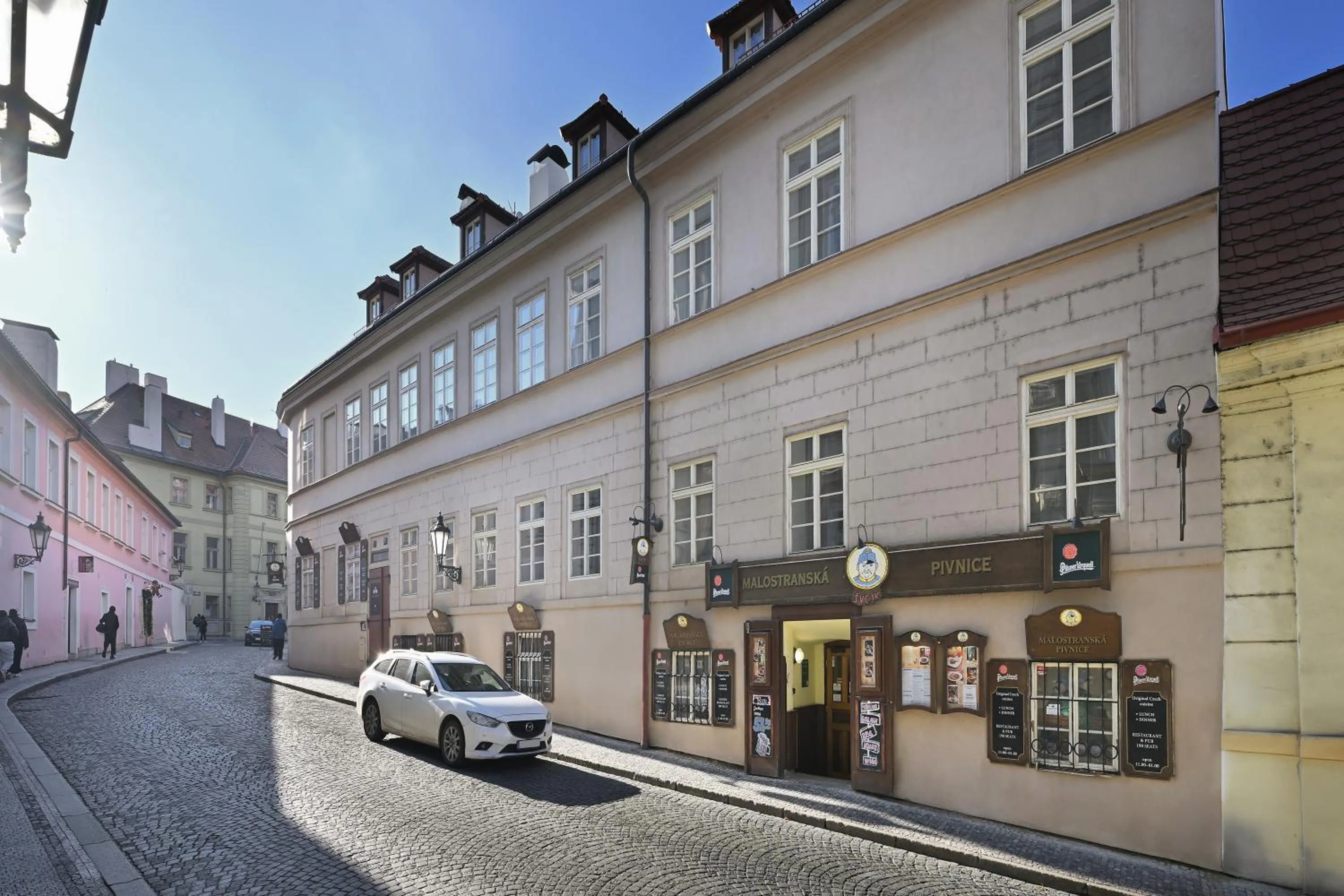 Property building in White Swan Boutique Apartments