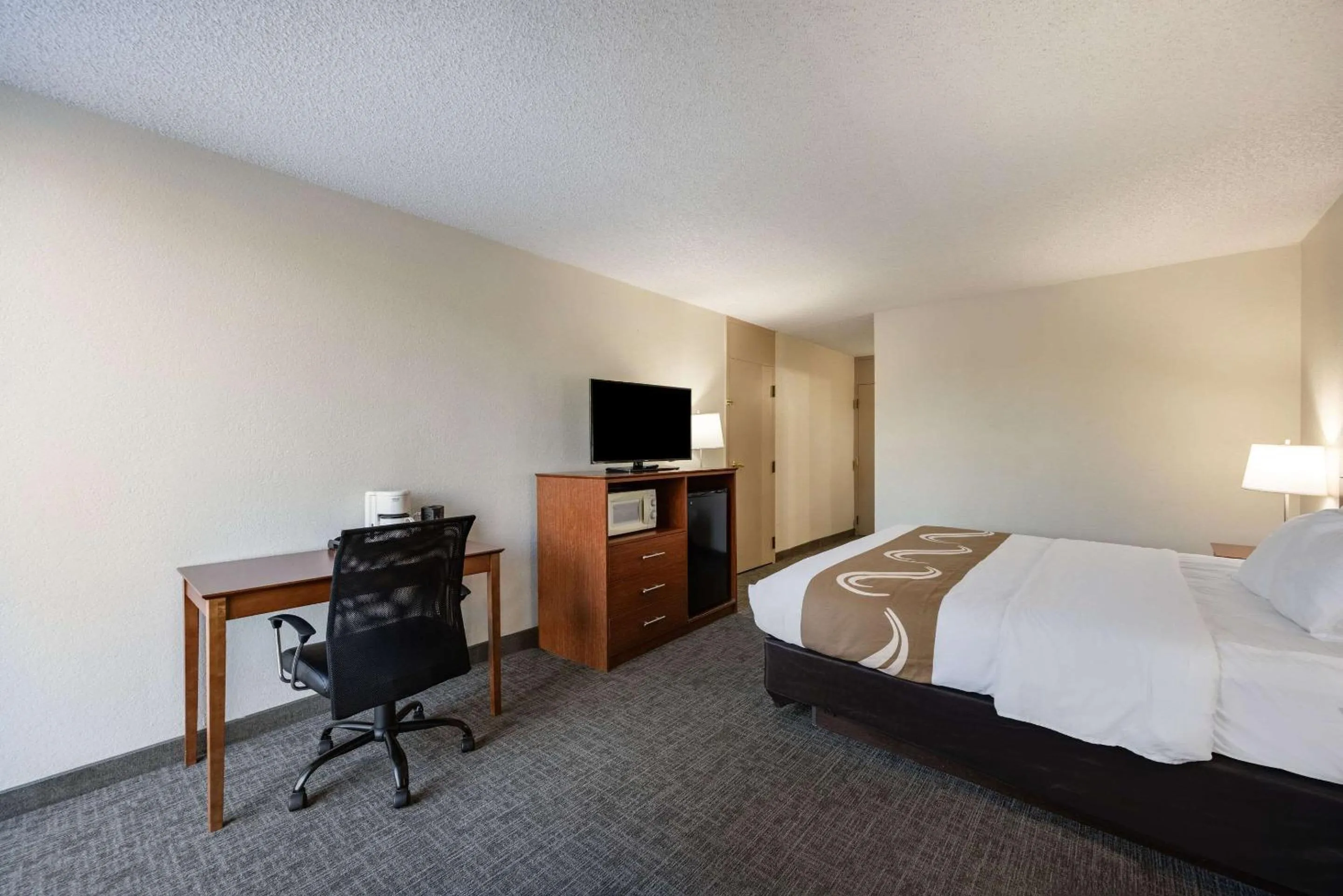 Bedroom, Bed in Quality Inn & Suites Canon City