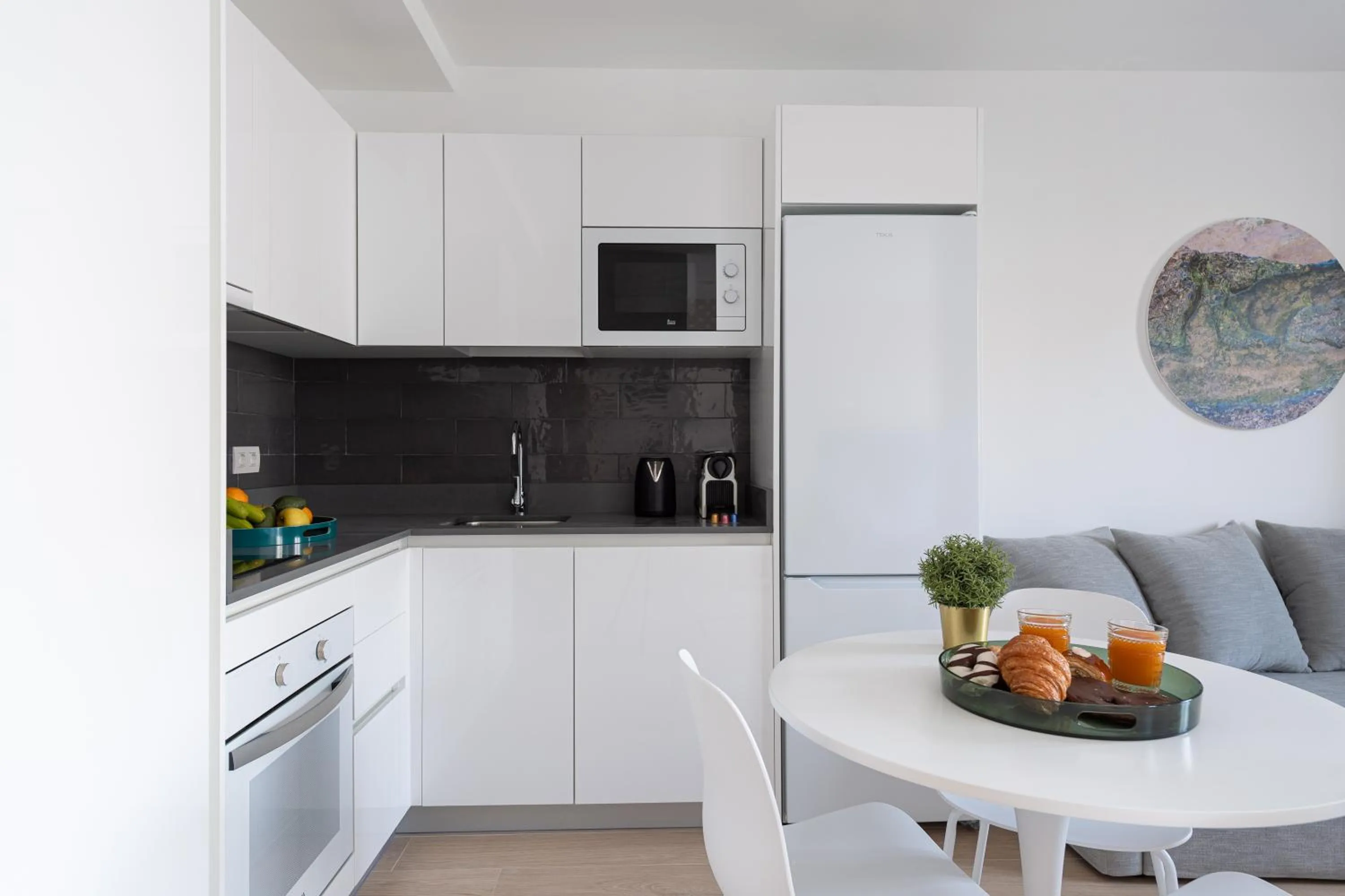 Kitchen or kitchenette in Beach Hotel Alfredo