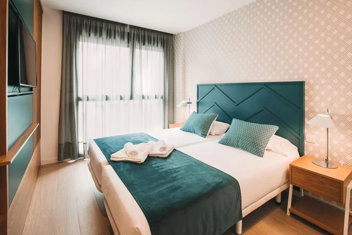 Bed in Beach Hotel Alfredo