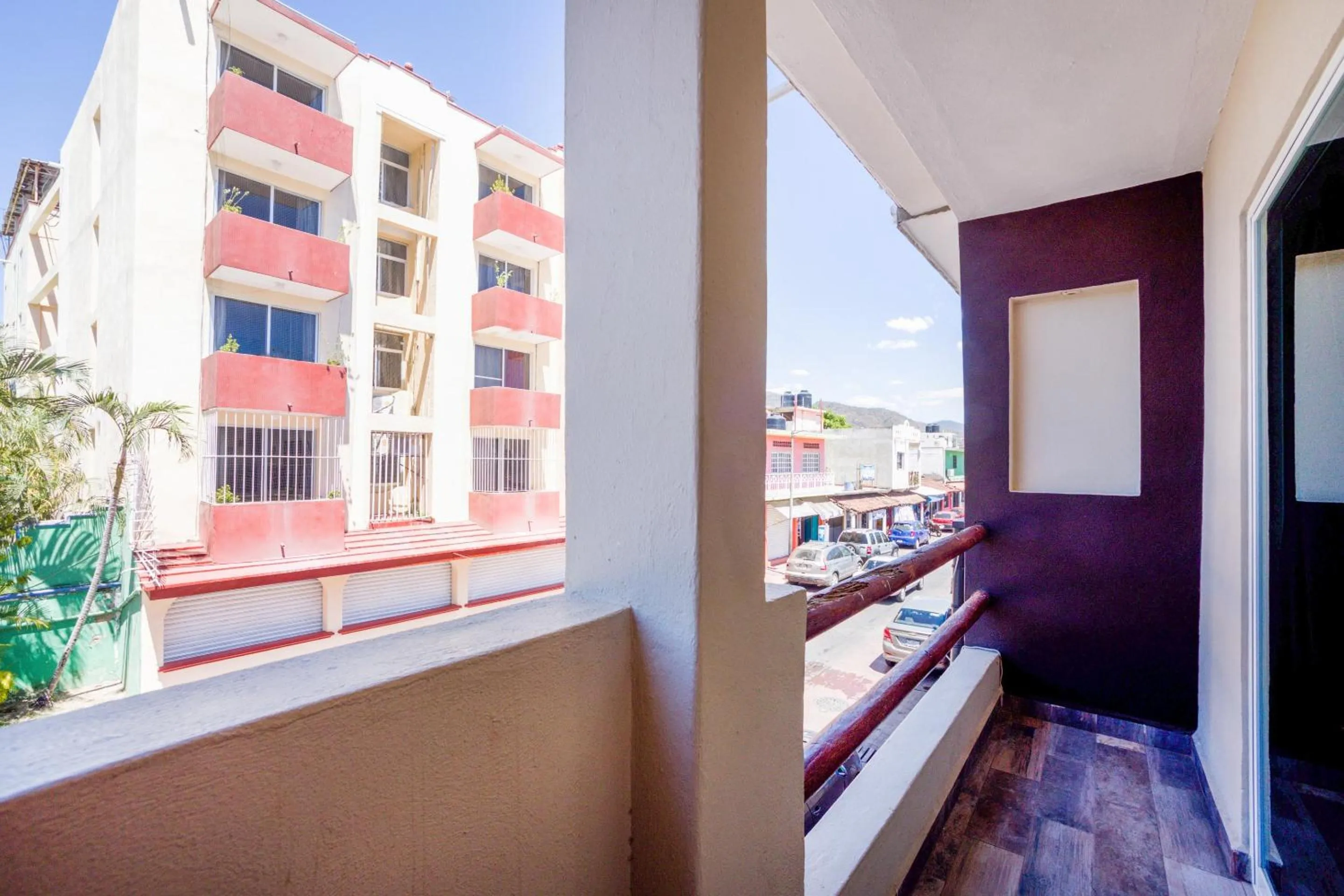 Bedroom in OYO Hotel Posada Lys, Zihuatanejo