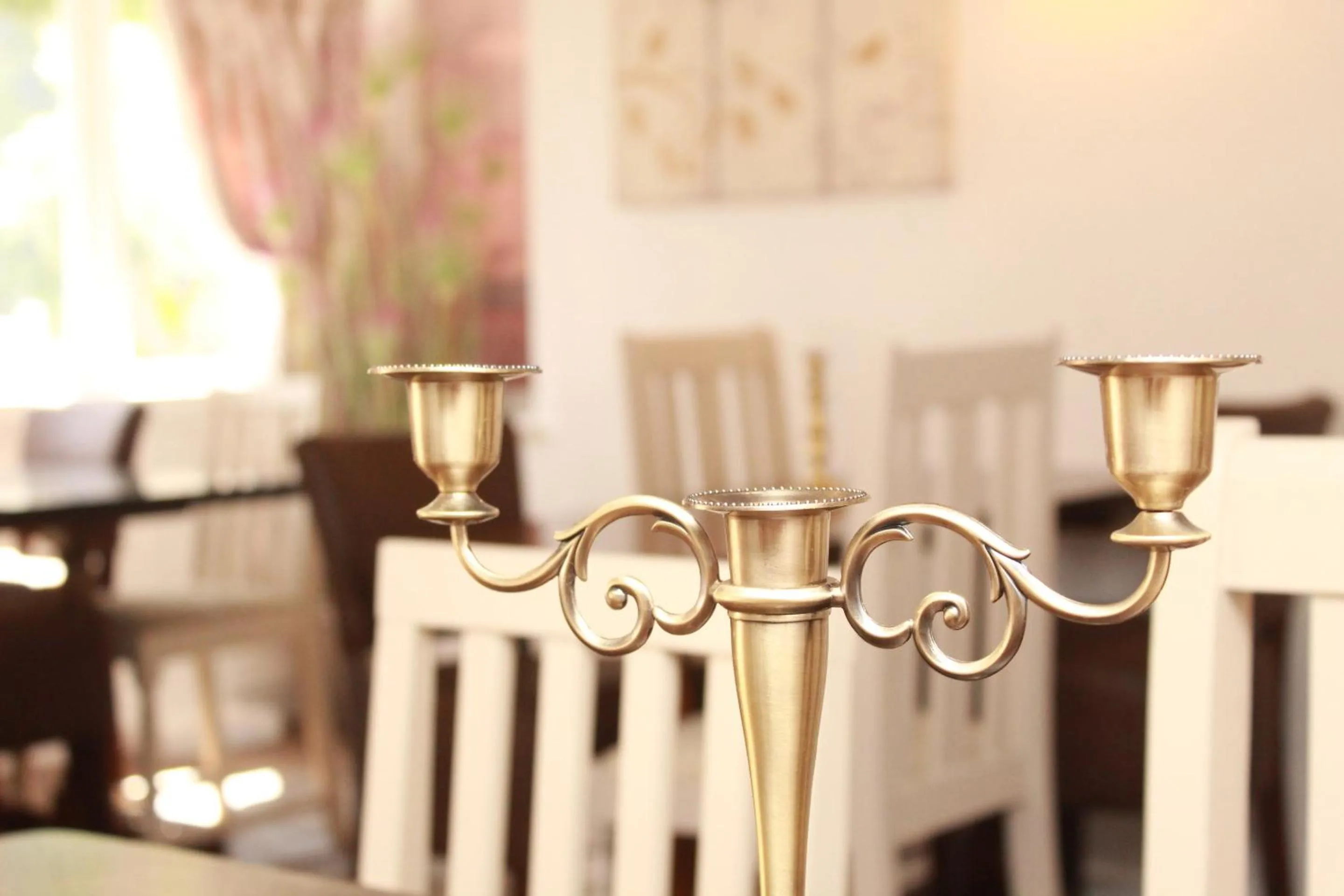 Dining area in Kings Head Inn