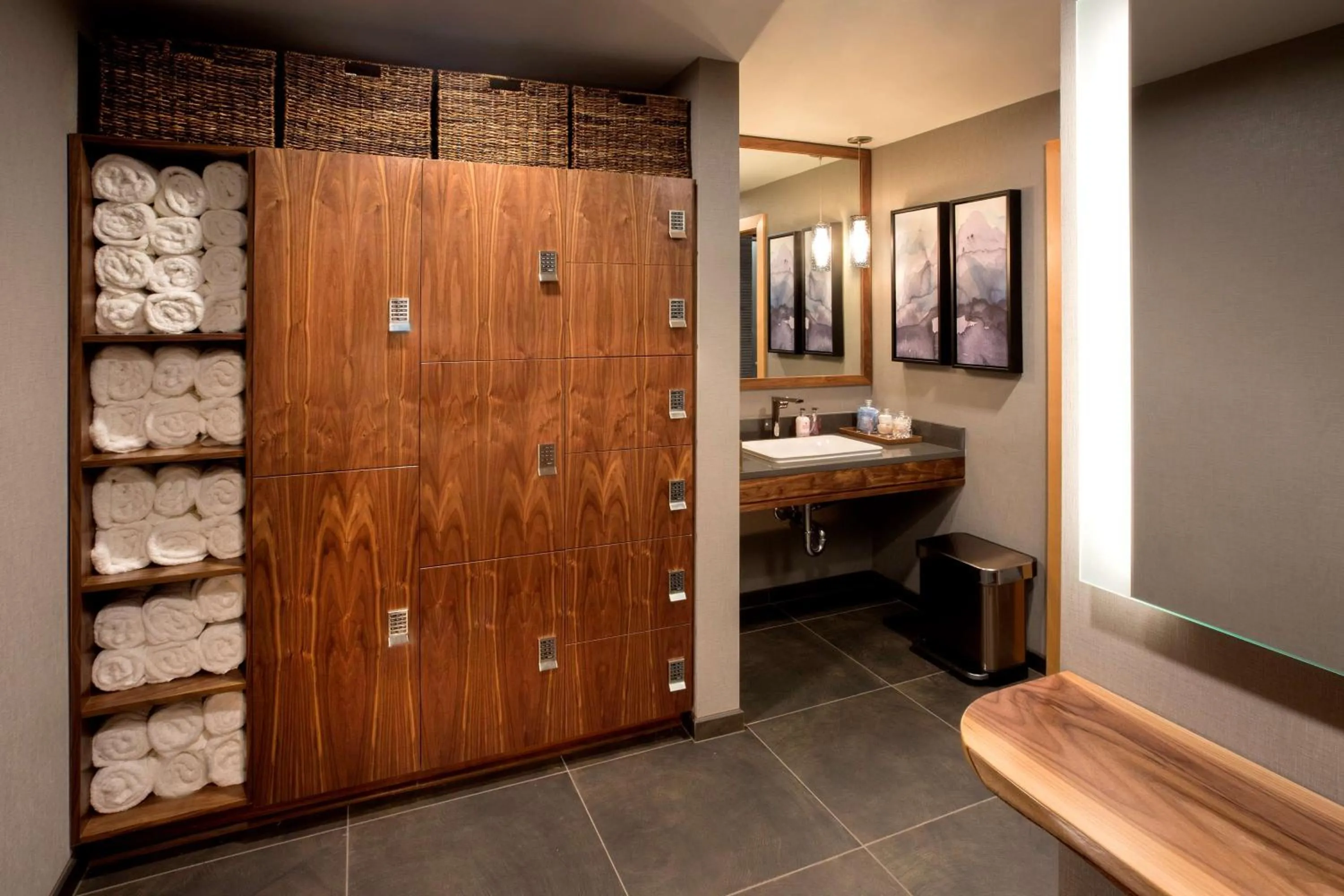 Spa and wellness centre/facilities in Willows Lodge