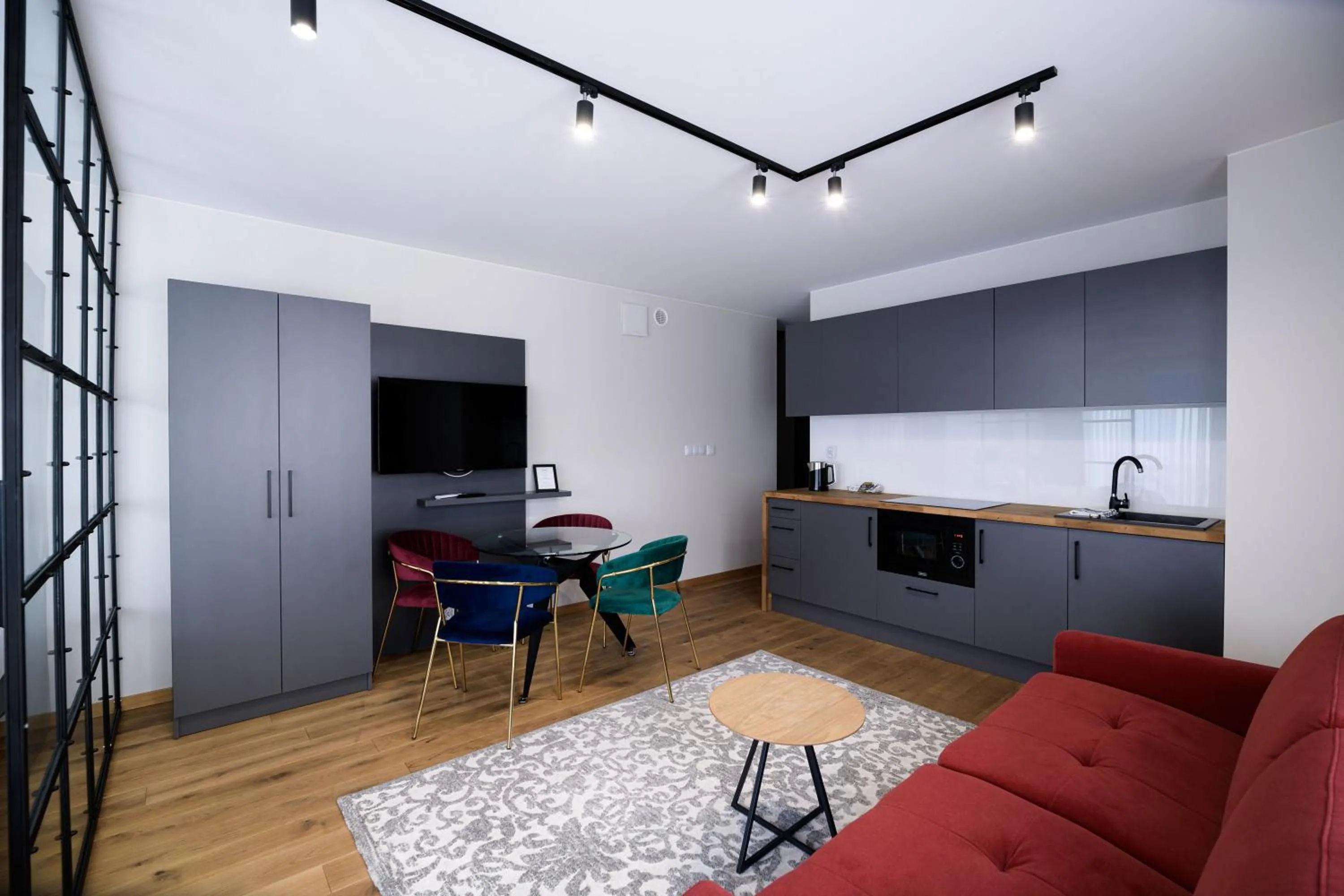 Kitchen or kitchenette in Aparthotel Inspire Miodova Residence