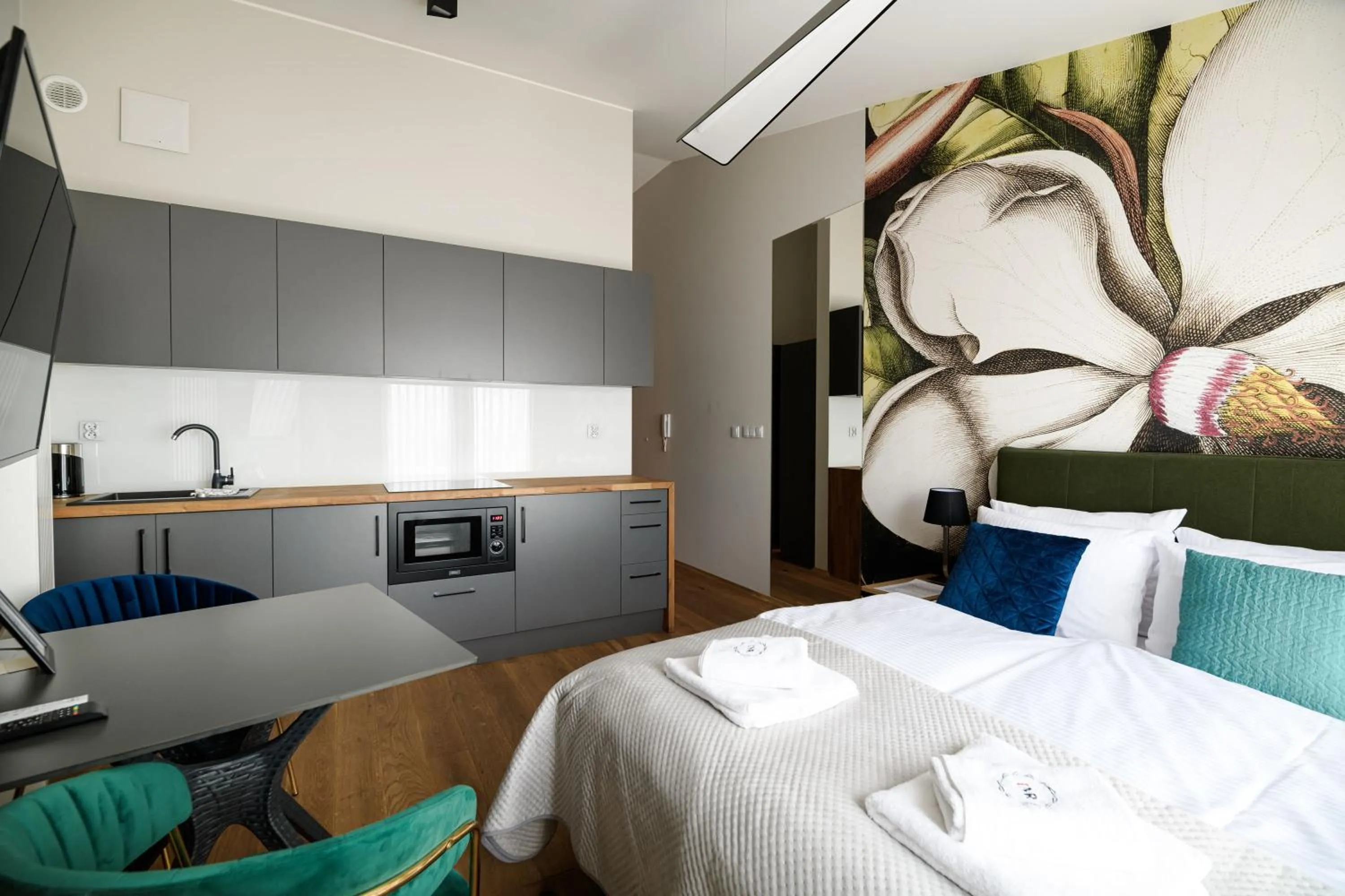 Bed in Aparthotel Inspire Miodova Residence