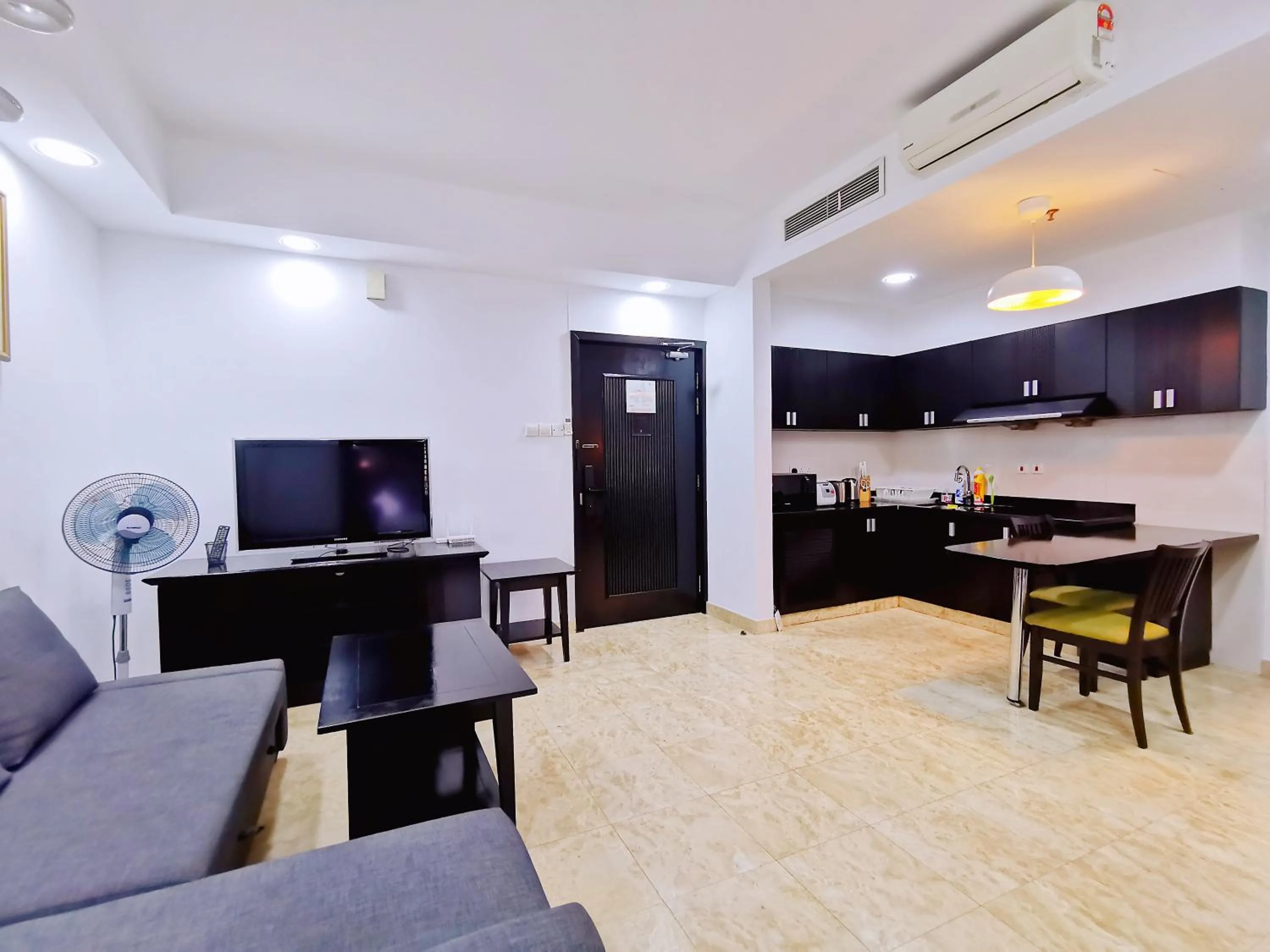 TV and multimedia in 【Amazing】Pool View 2BR Suite @ Pulai Springs Resort