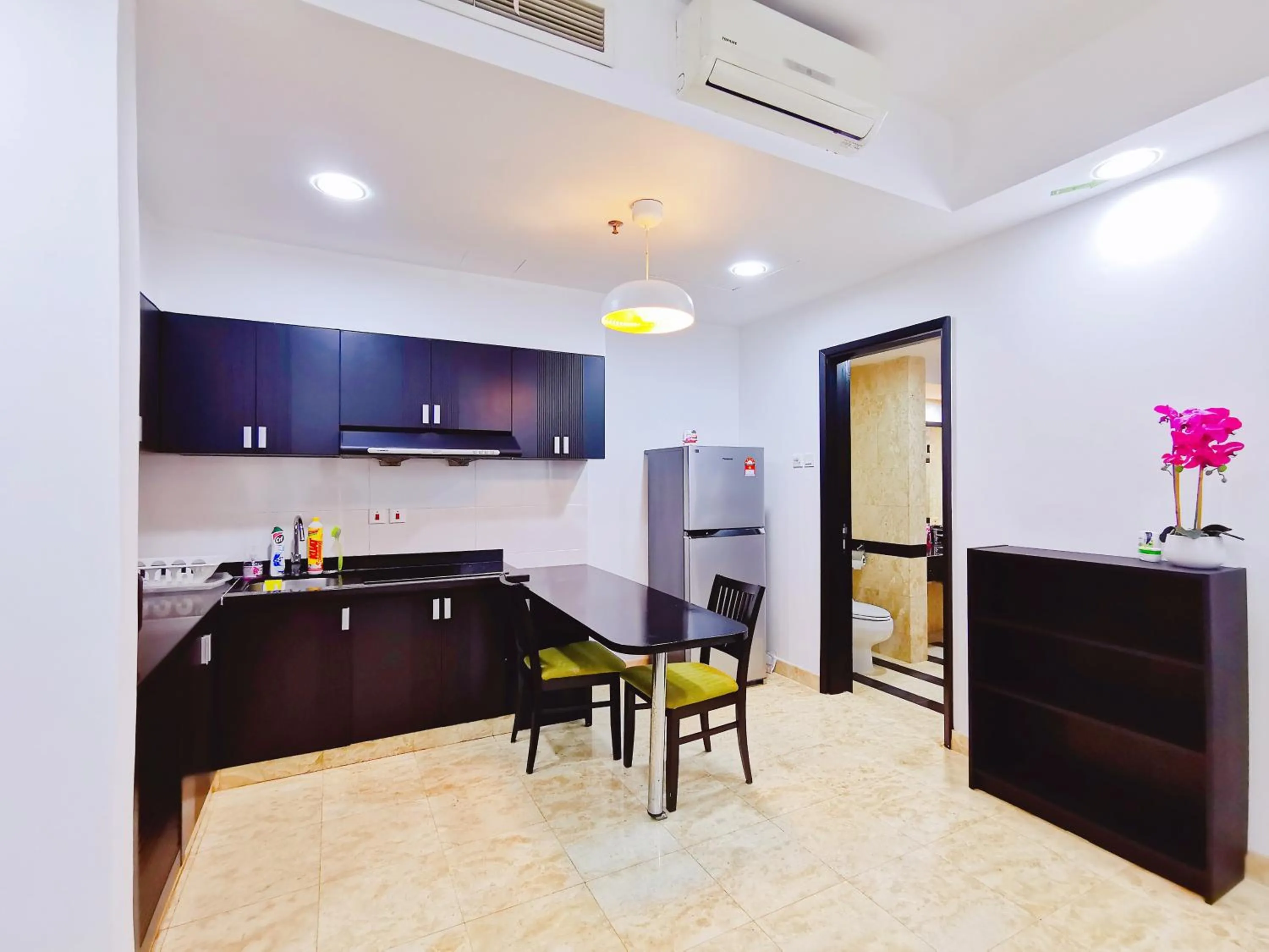 Dining area in 【Amazing】Pool View 2BR Suite @ Pulai Springs Resort