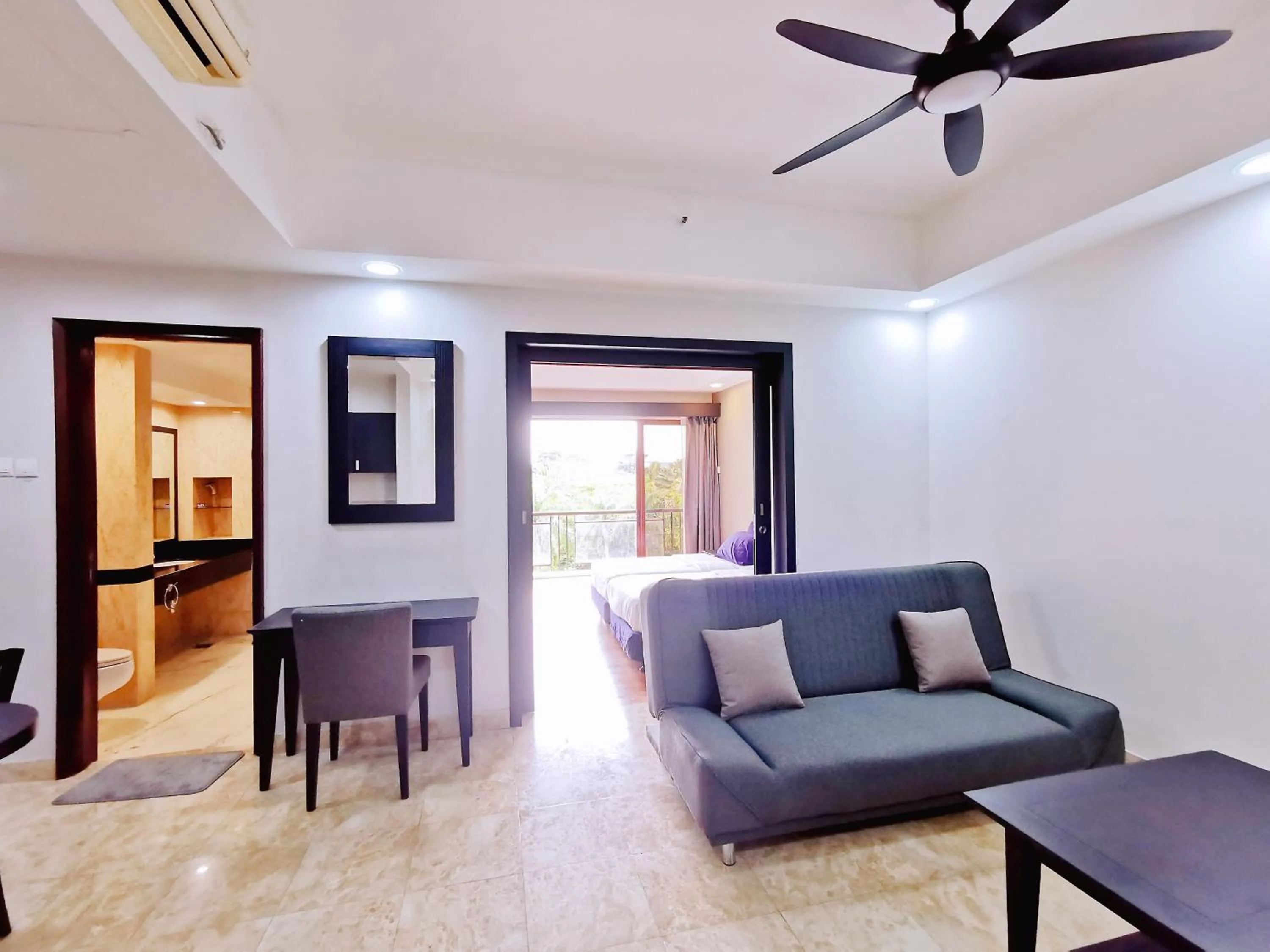 Living room in 【Amazing】Pool View 2BR Suite @ Pulai Springs Resort