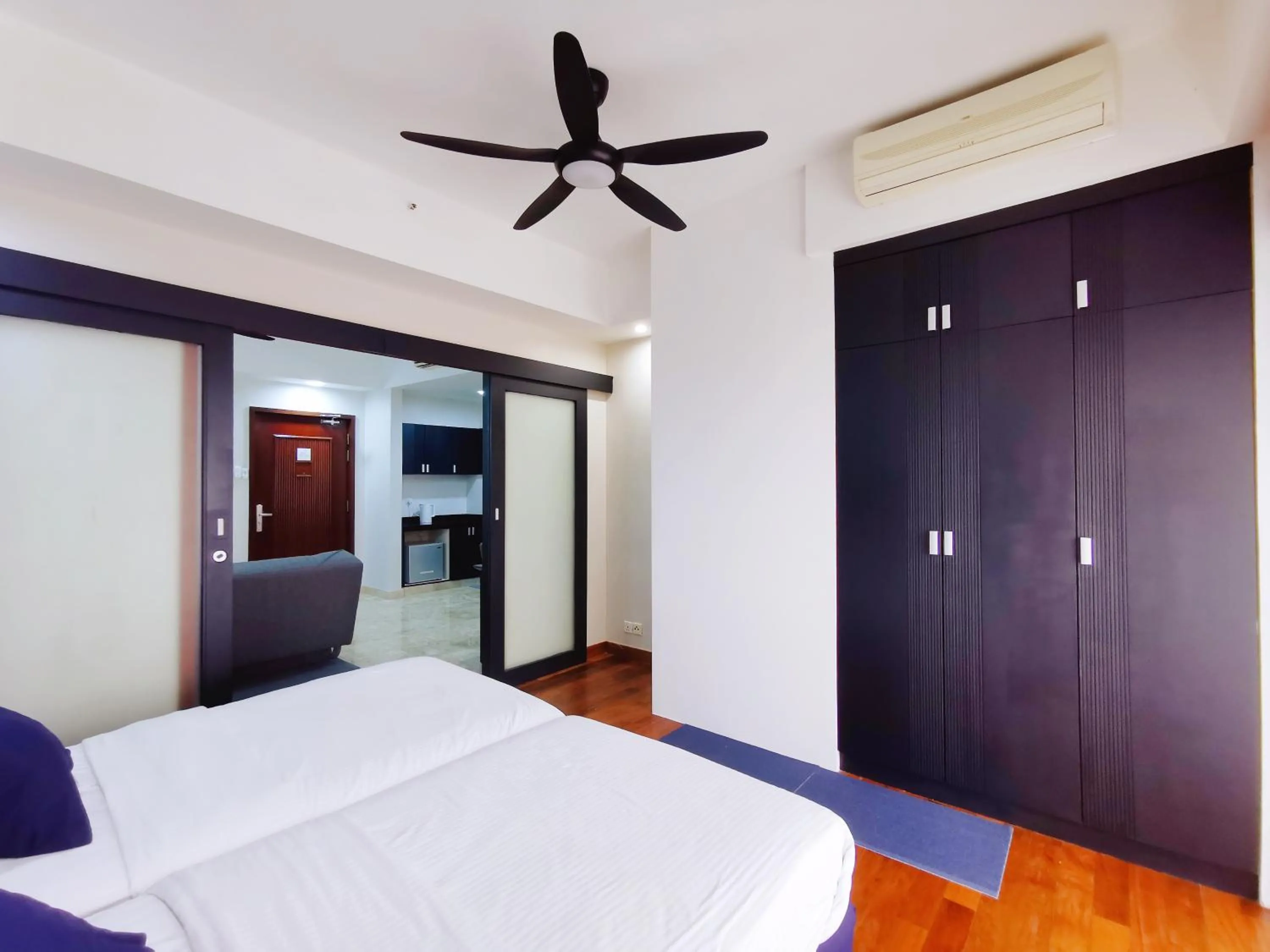 Bed in 【Amazing】Pool View 2BR Suite @ Pulai Springs Resort