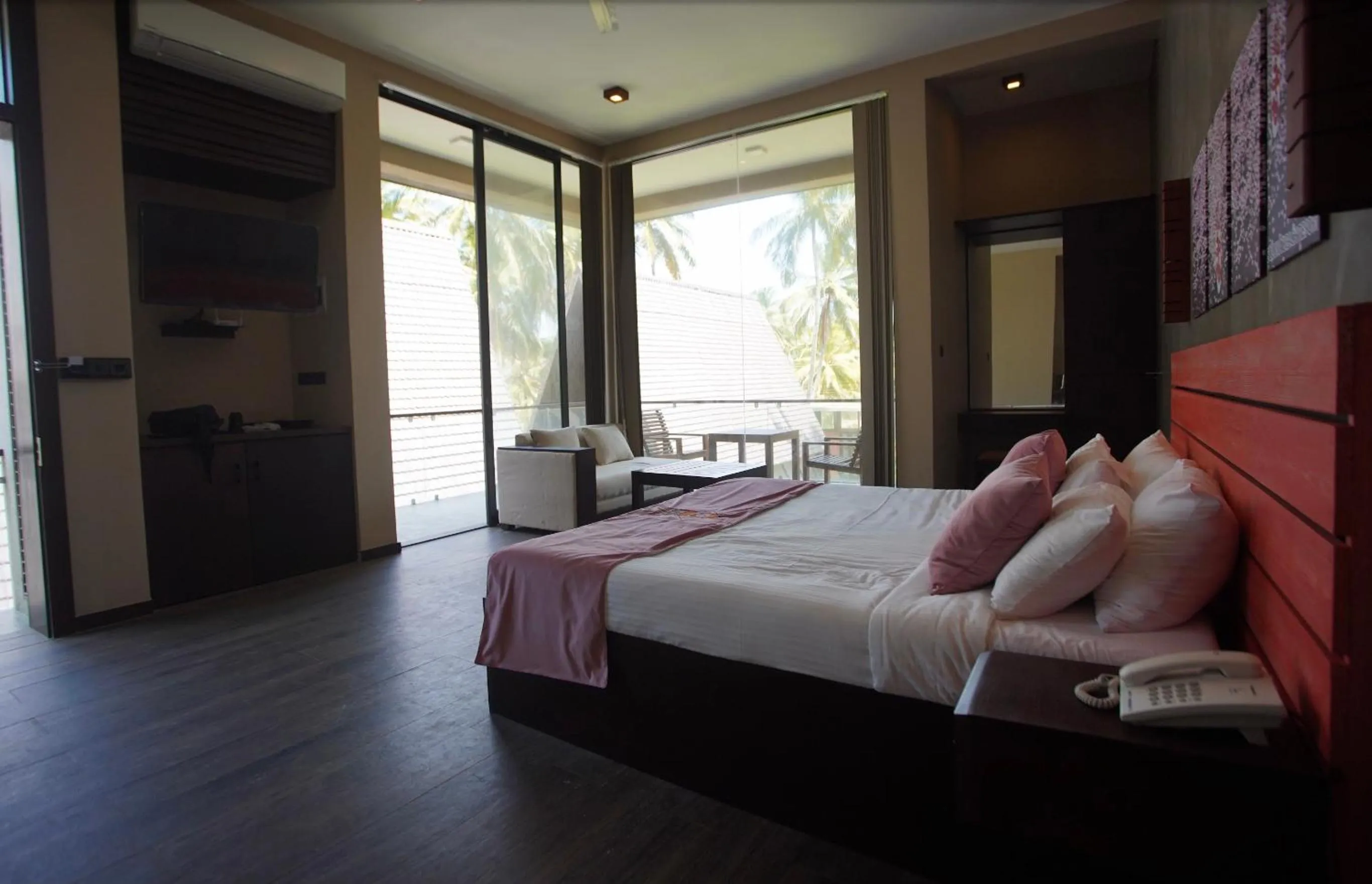 Bed in SOLUNA BEACH RESORT