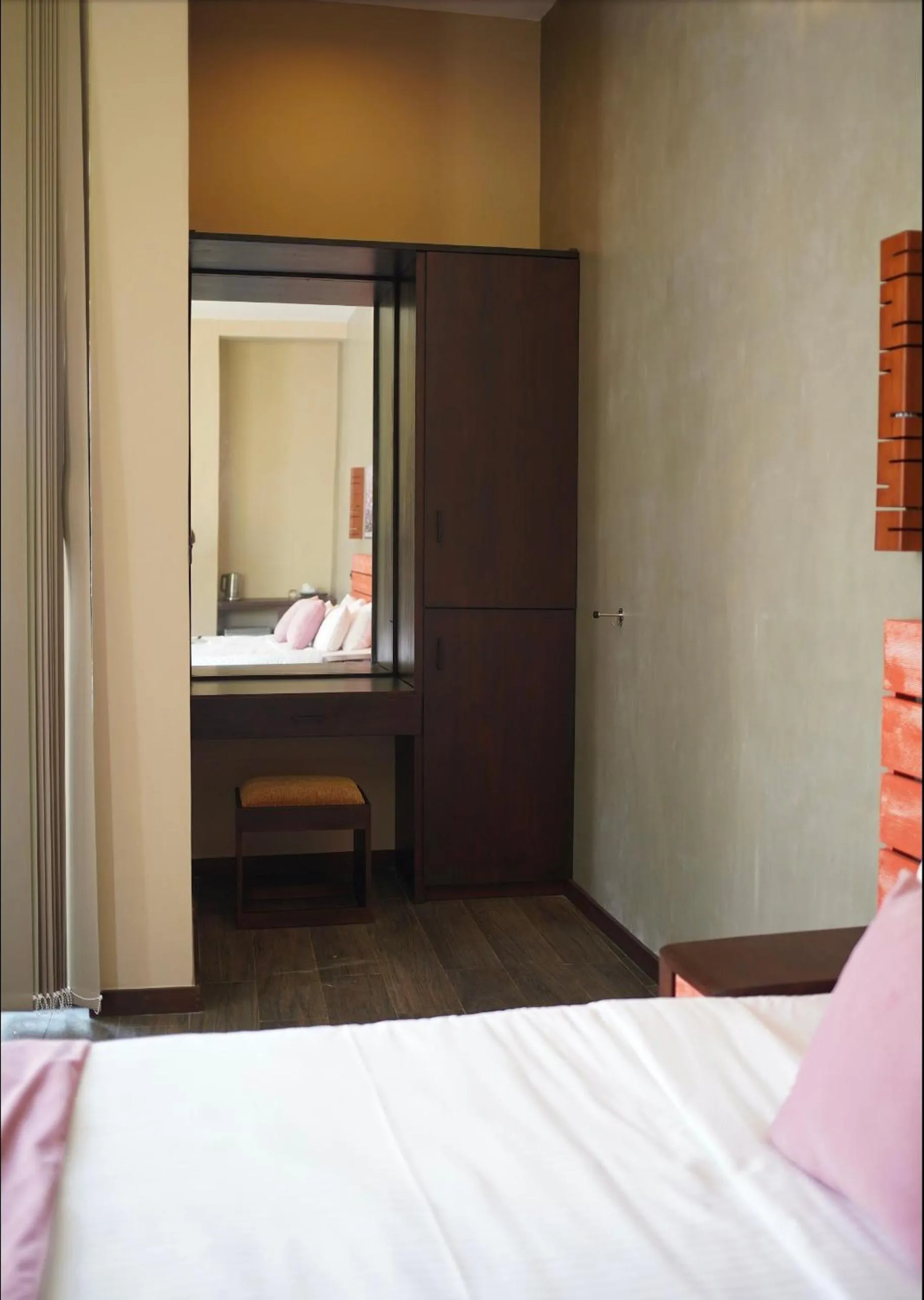 Photo of the whole room, Bed in SOLUNA BEACH RESORT