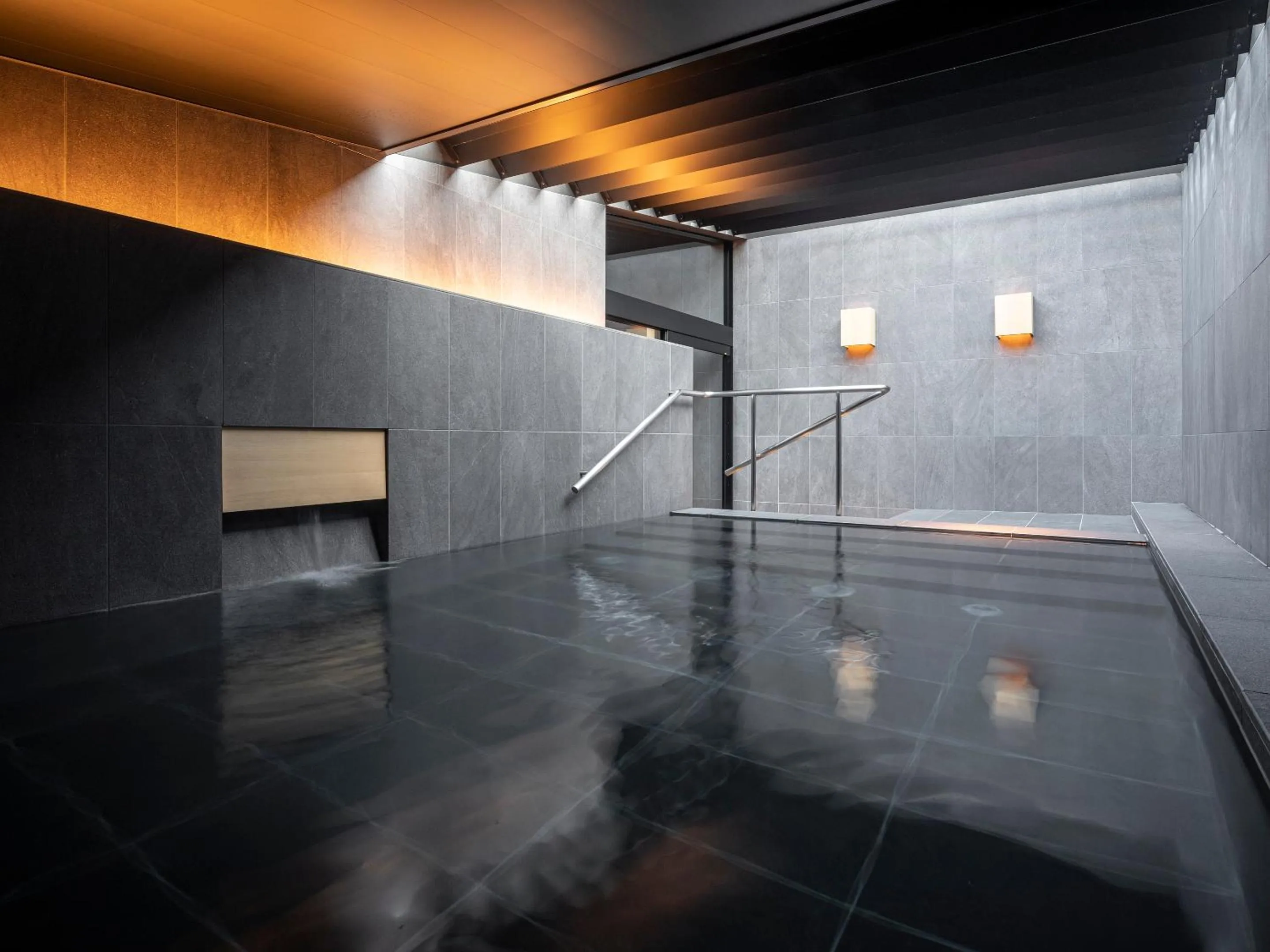 Public Bath in SOKI ATAMI