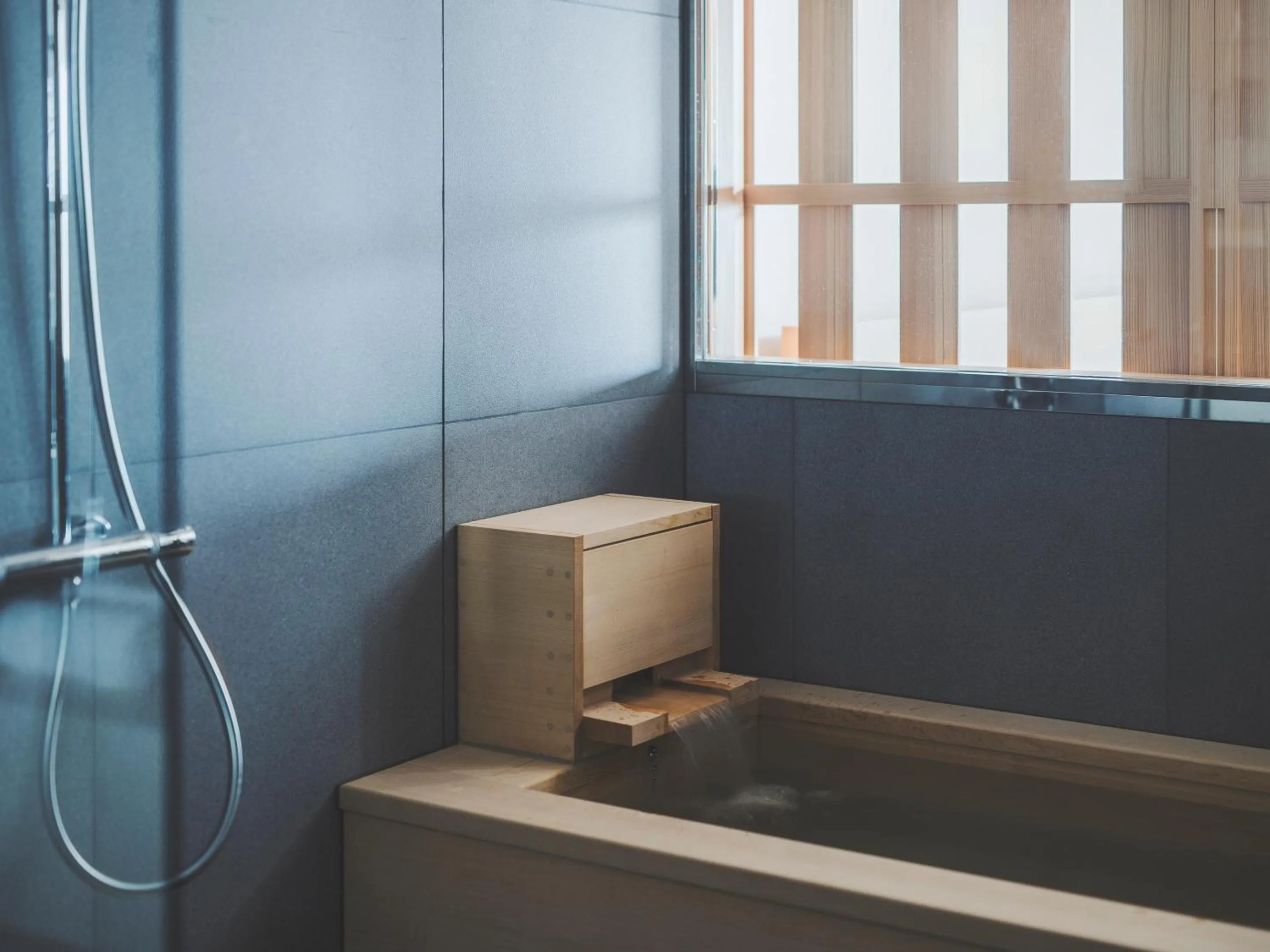 Shower in SOKI ATAMI