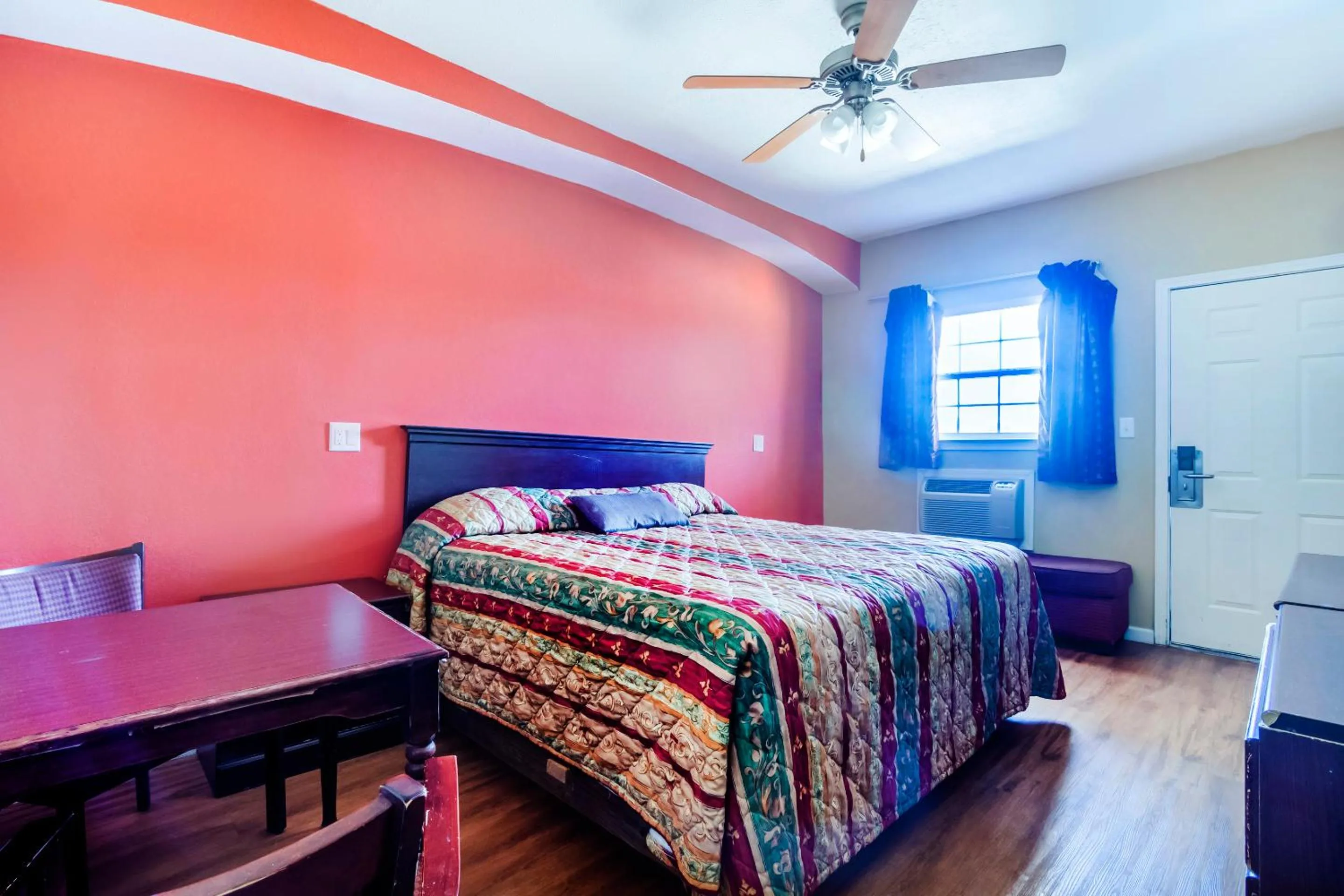 Bedroom, Bed in Ruleville Inn By OYO