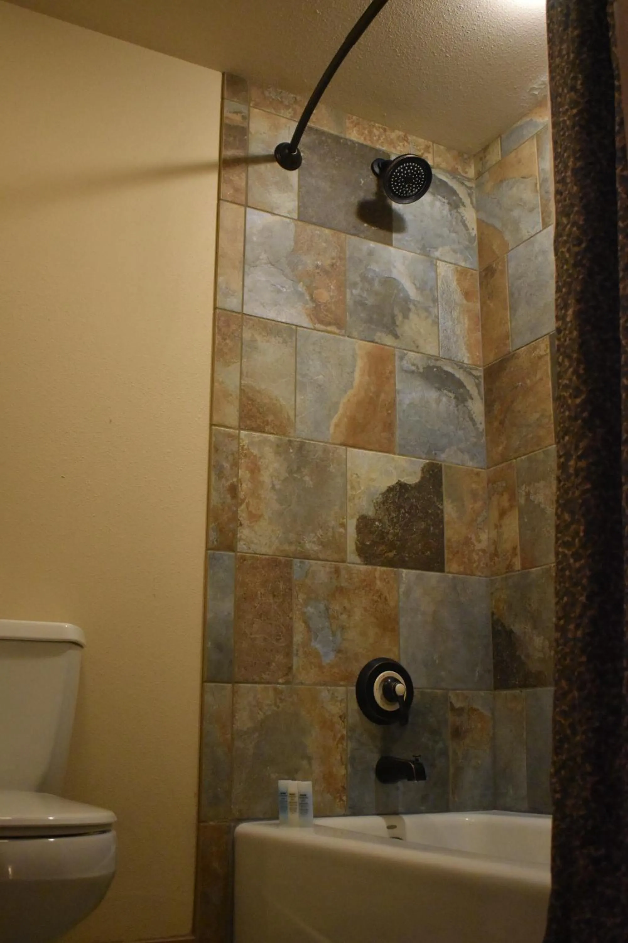 Shower in The Rockwell Inn