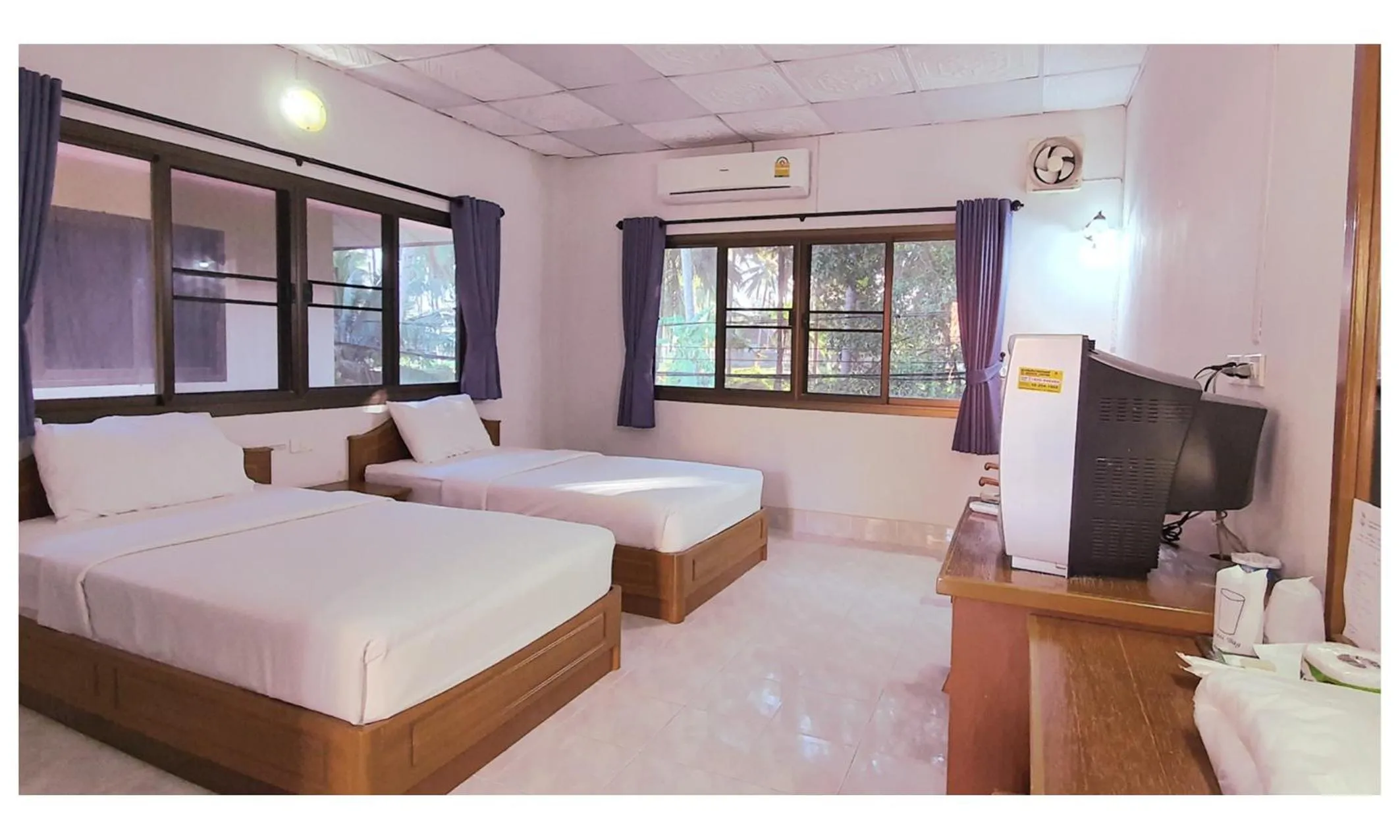 Bedroom, Bed in TAWAN RESORT