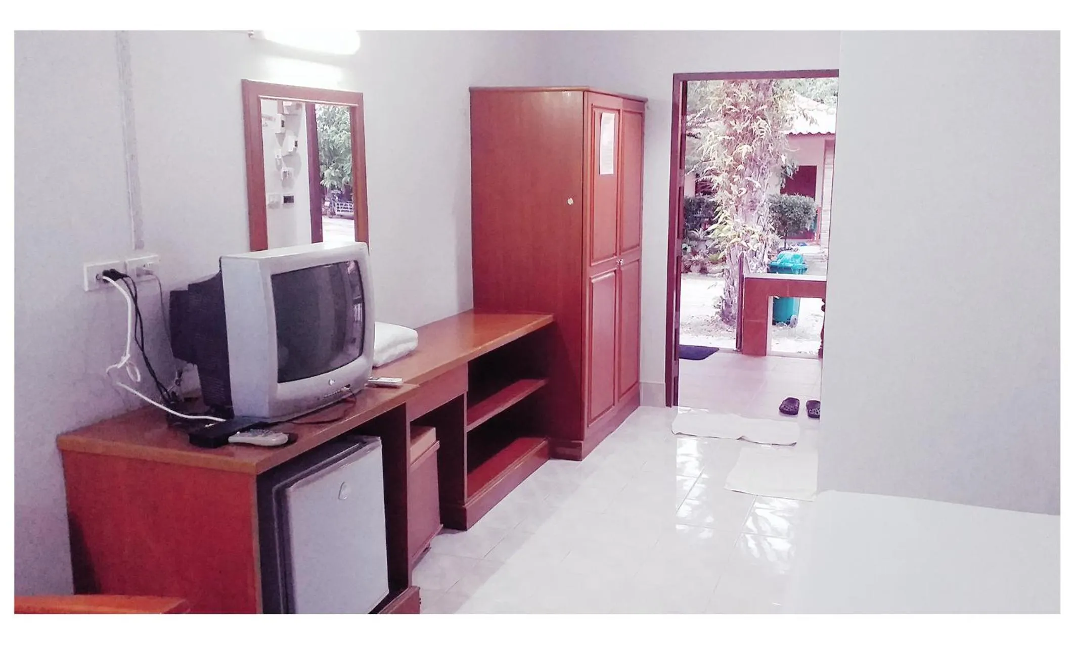 TV and multimedia in TAWAN RESORT