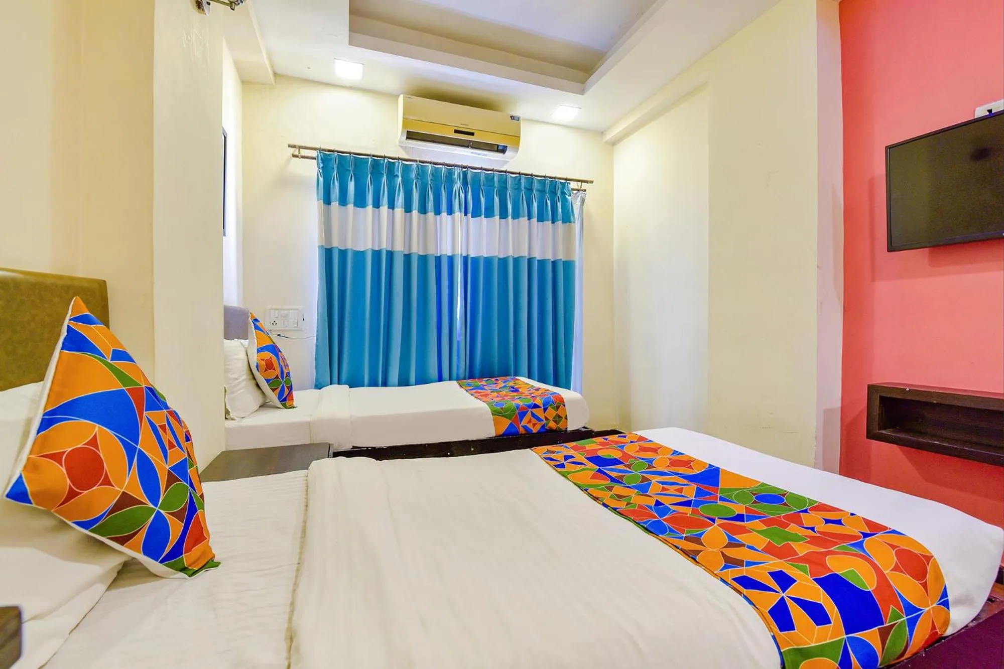 Bed in FabHotel Teliko Silver