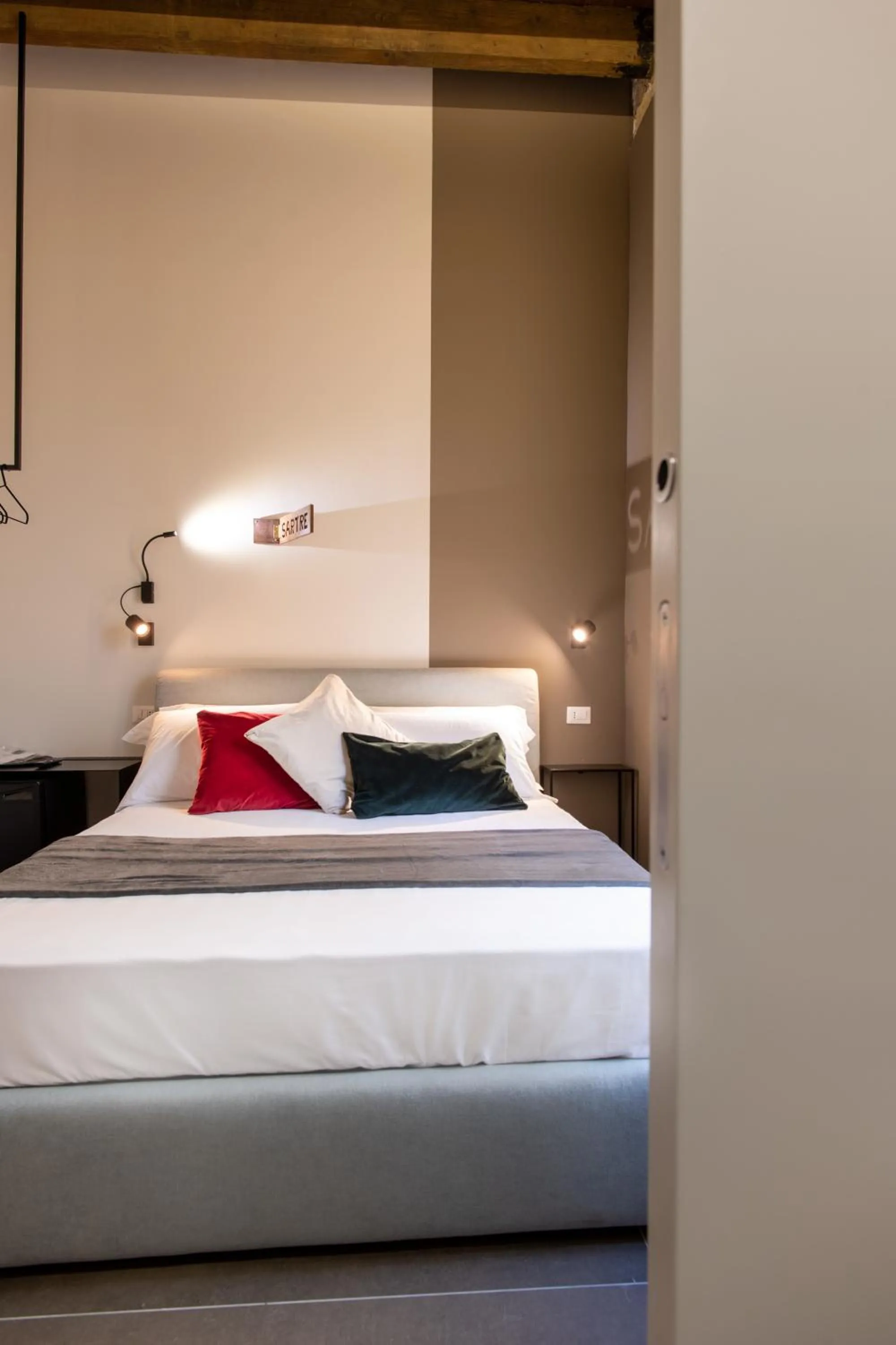 Photo of the whole room, Bed in Mastropasqua BB