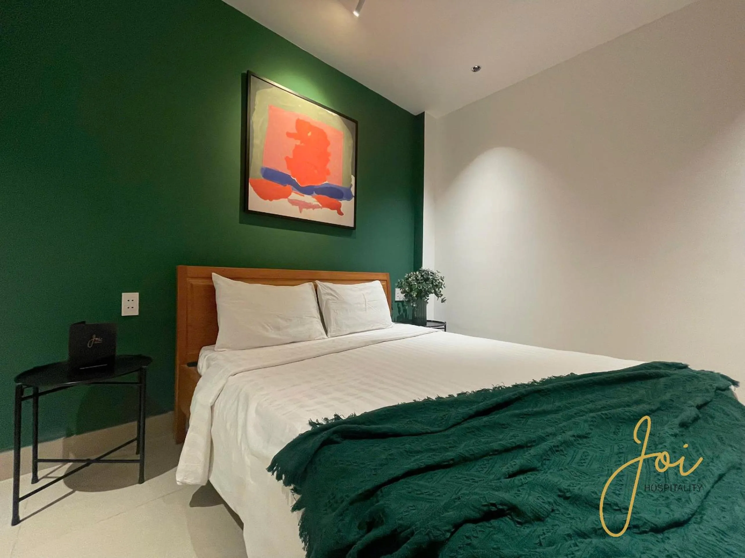 Bed in Joi Hospitality - Anthony