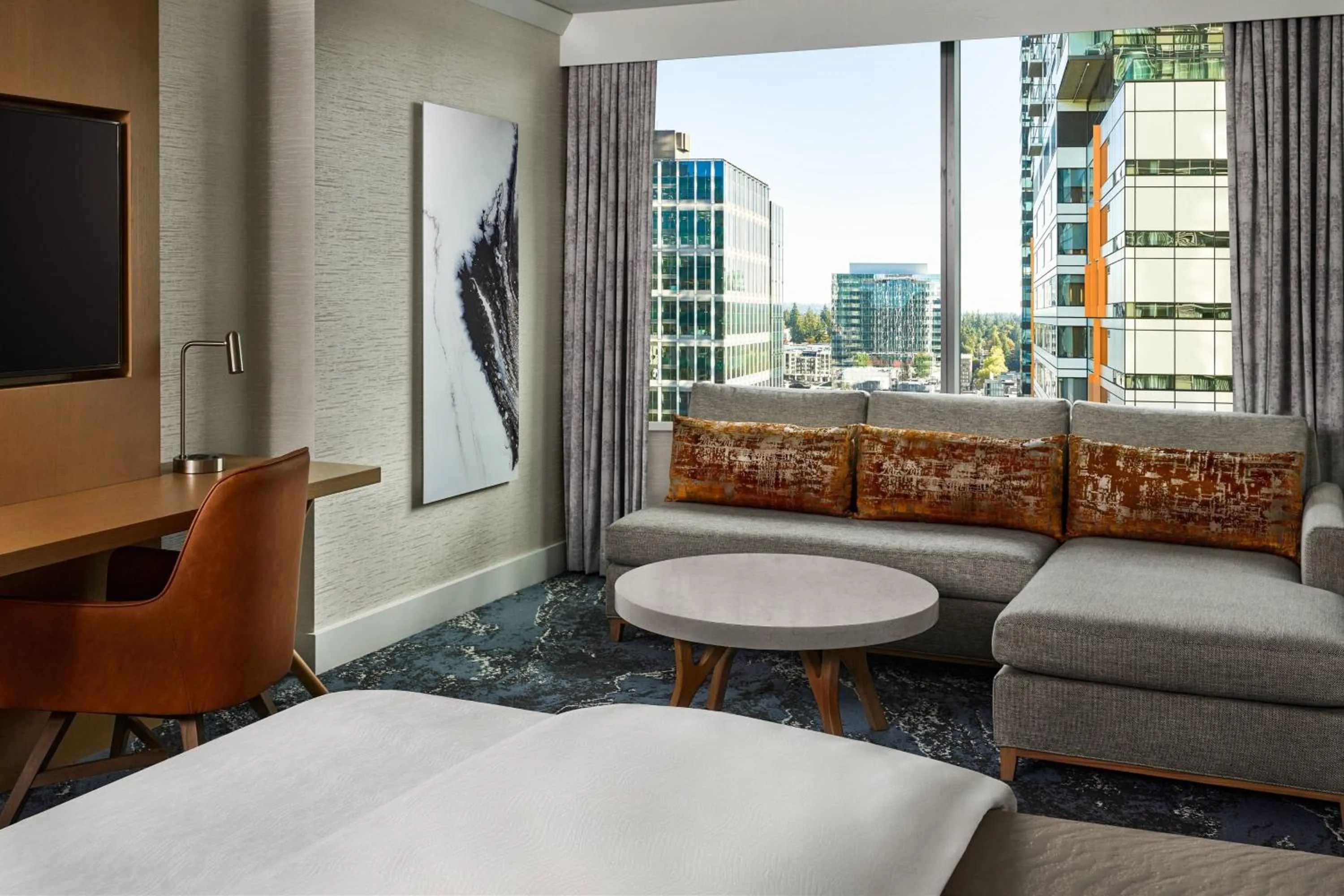 Photo of the whole room in The Westin Bellevue