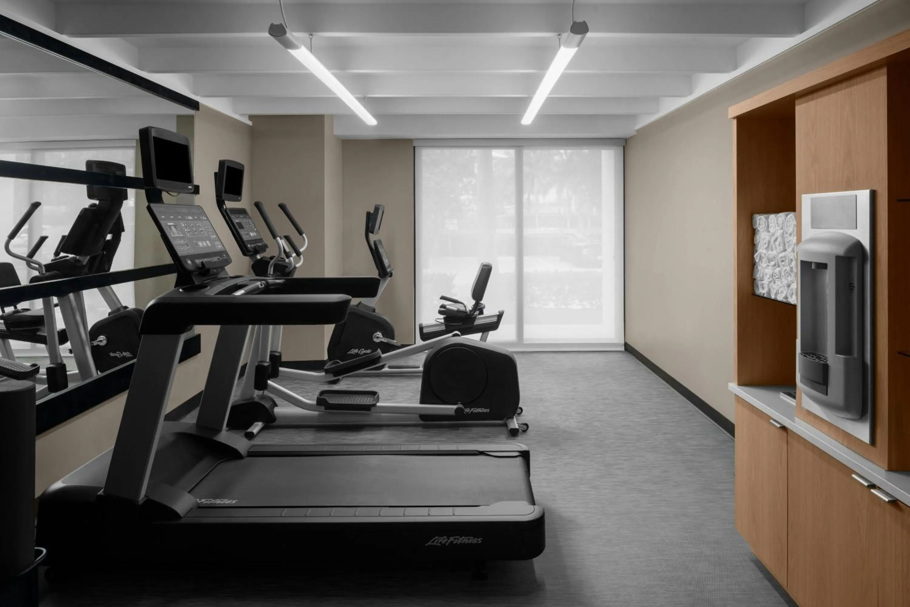 Fitness centre/facilities in Courtyard Fort Lauderdale East Lauderdale-by-the-Sea