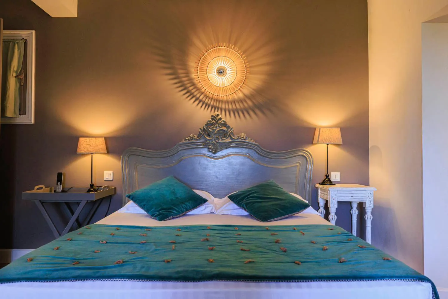 Bed in Hôtel du Clos