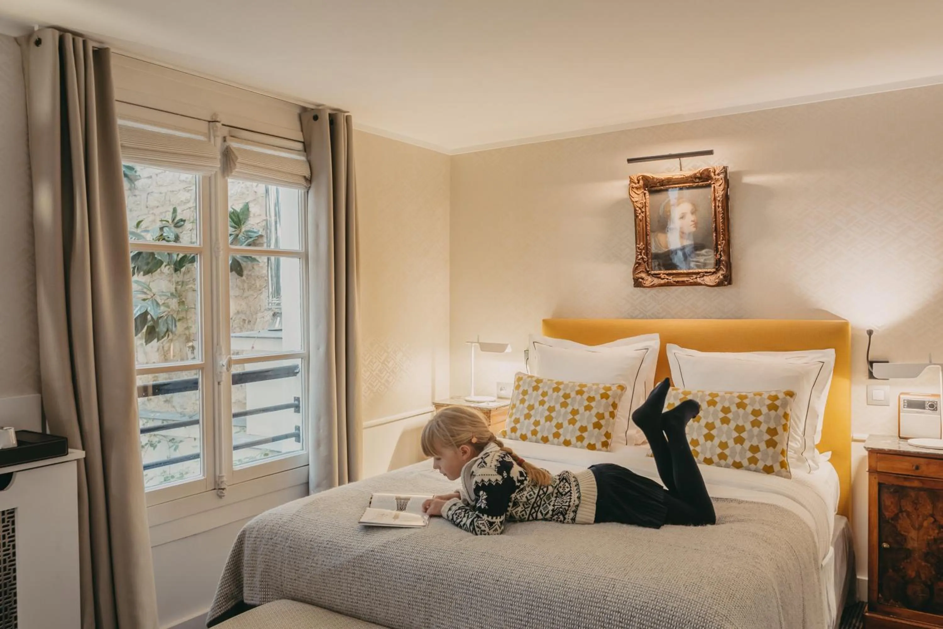Bed in Hôtel d'Orsay - Esprit de France