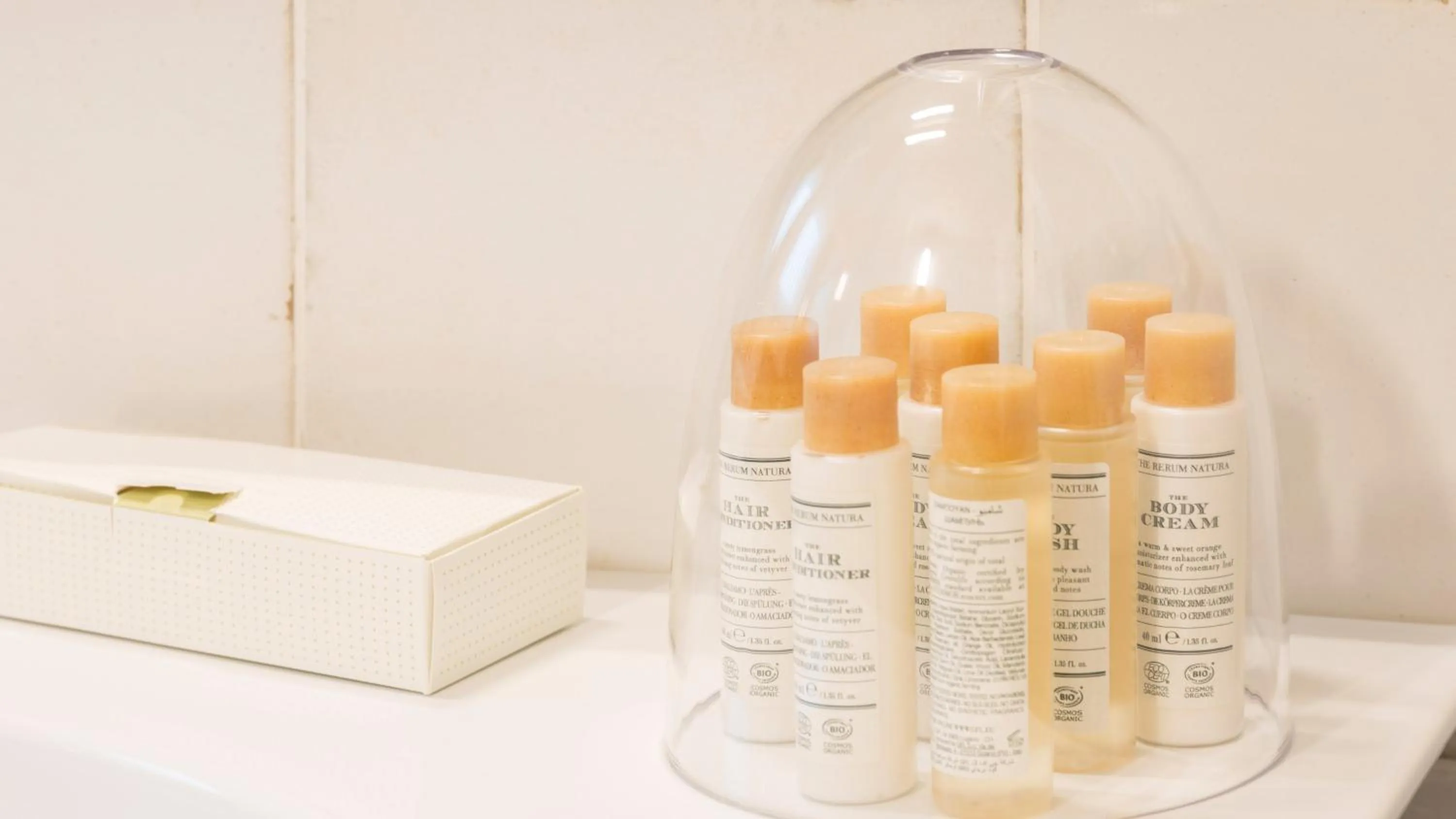 Bathroom in Castello Bonaria Wine & Spa Resort