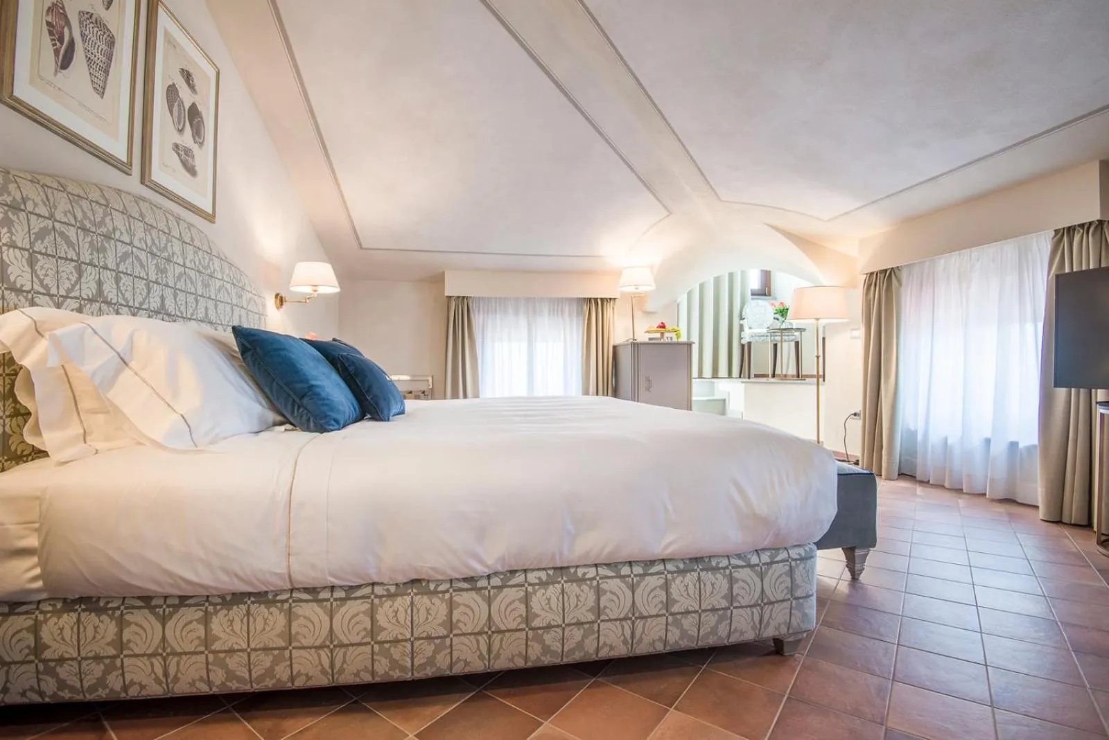 Bed in Castello Bonaria Wine & Spa Resort