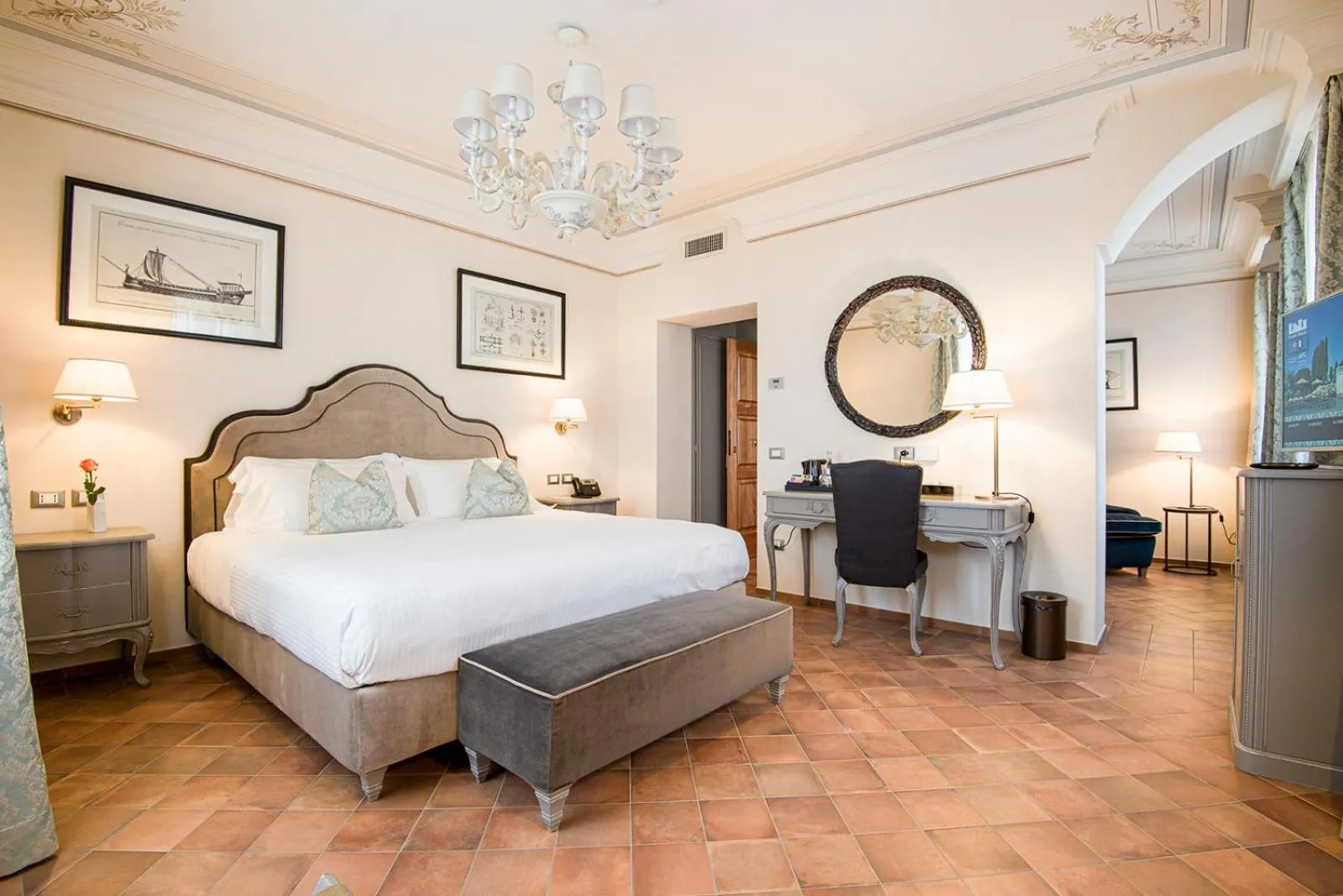 Bed in Castello Bonaria Wine & Spa Resort