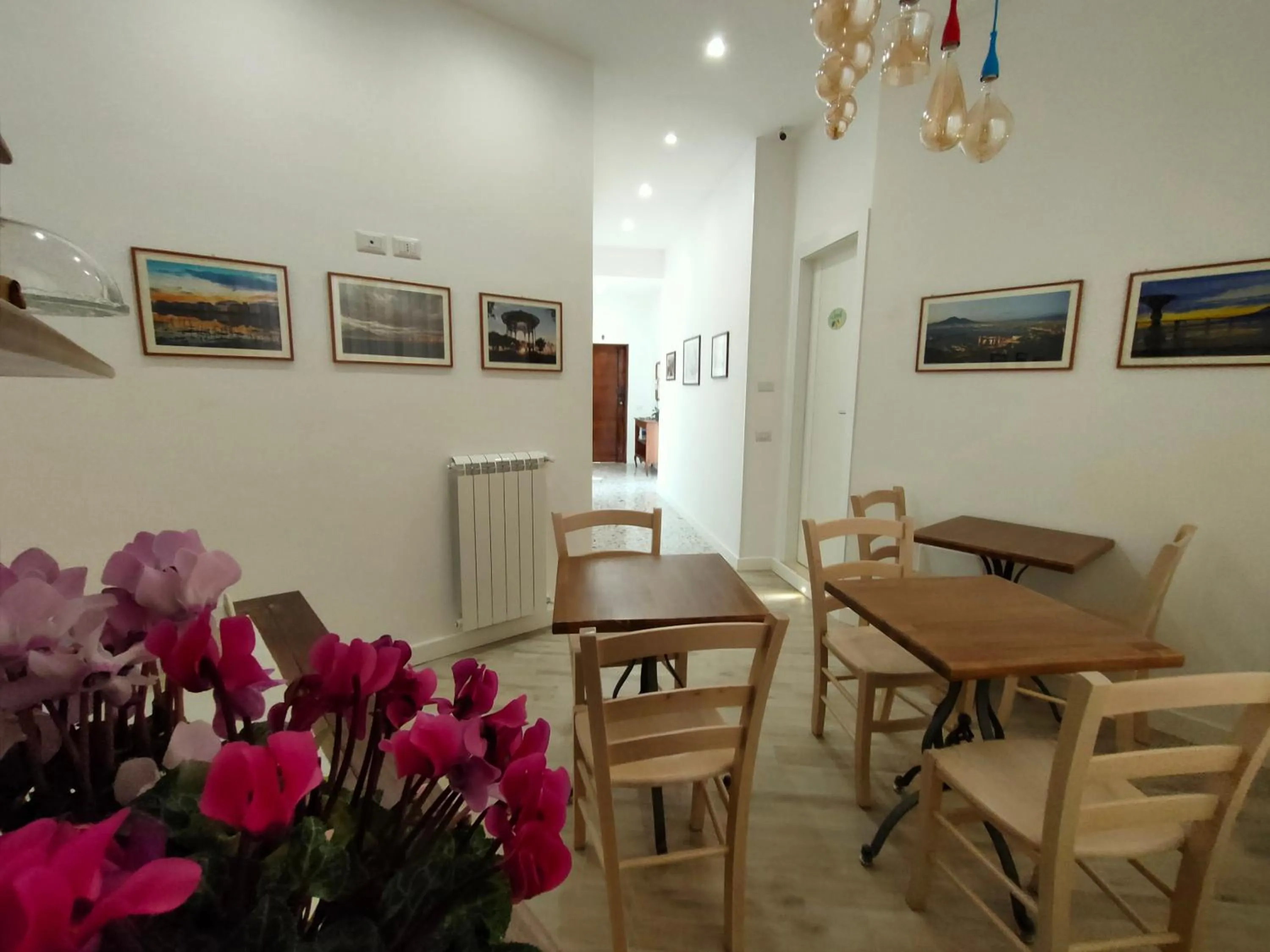 Communal lounge/ TV room in B&B Il Vialetto