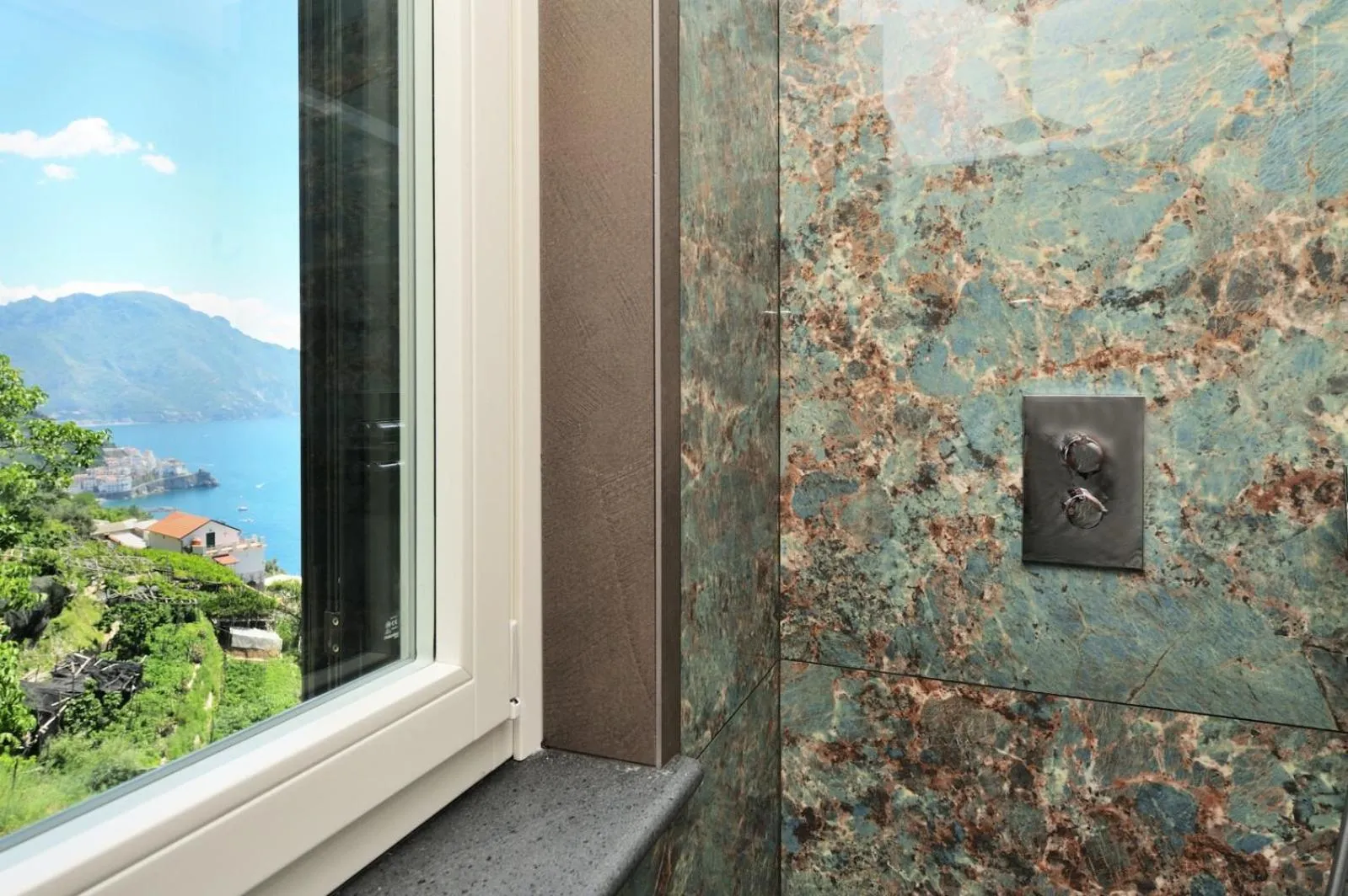 Amalfi Blu Retreat