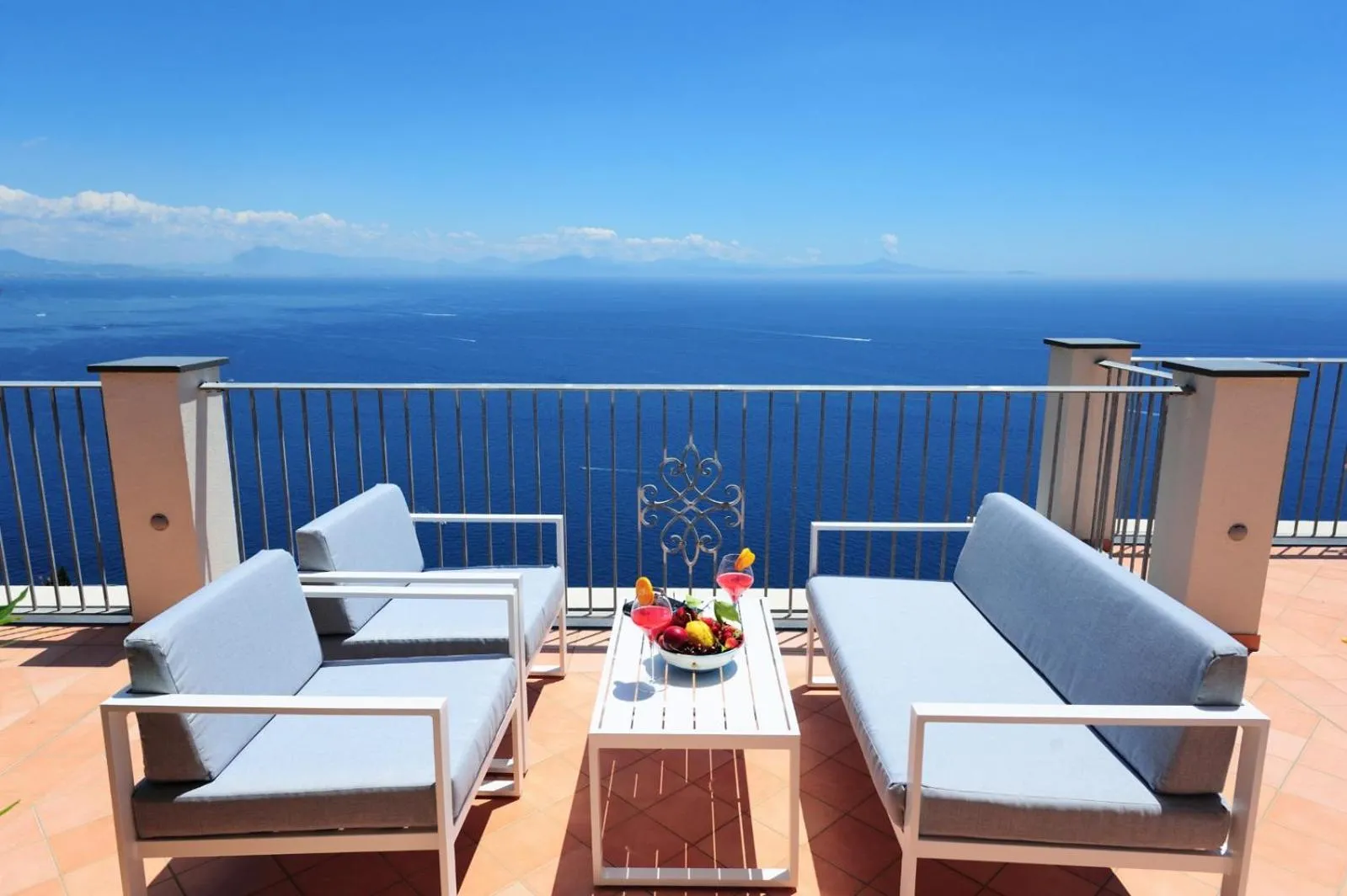 Amalfi Blu Retreat