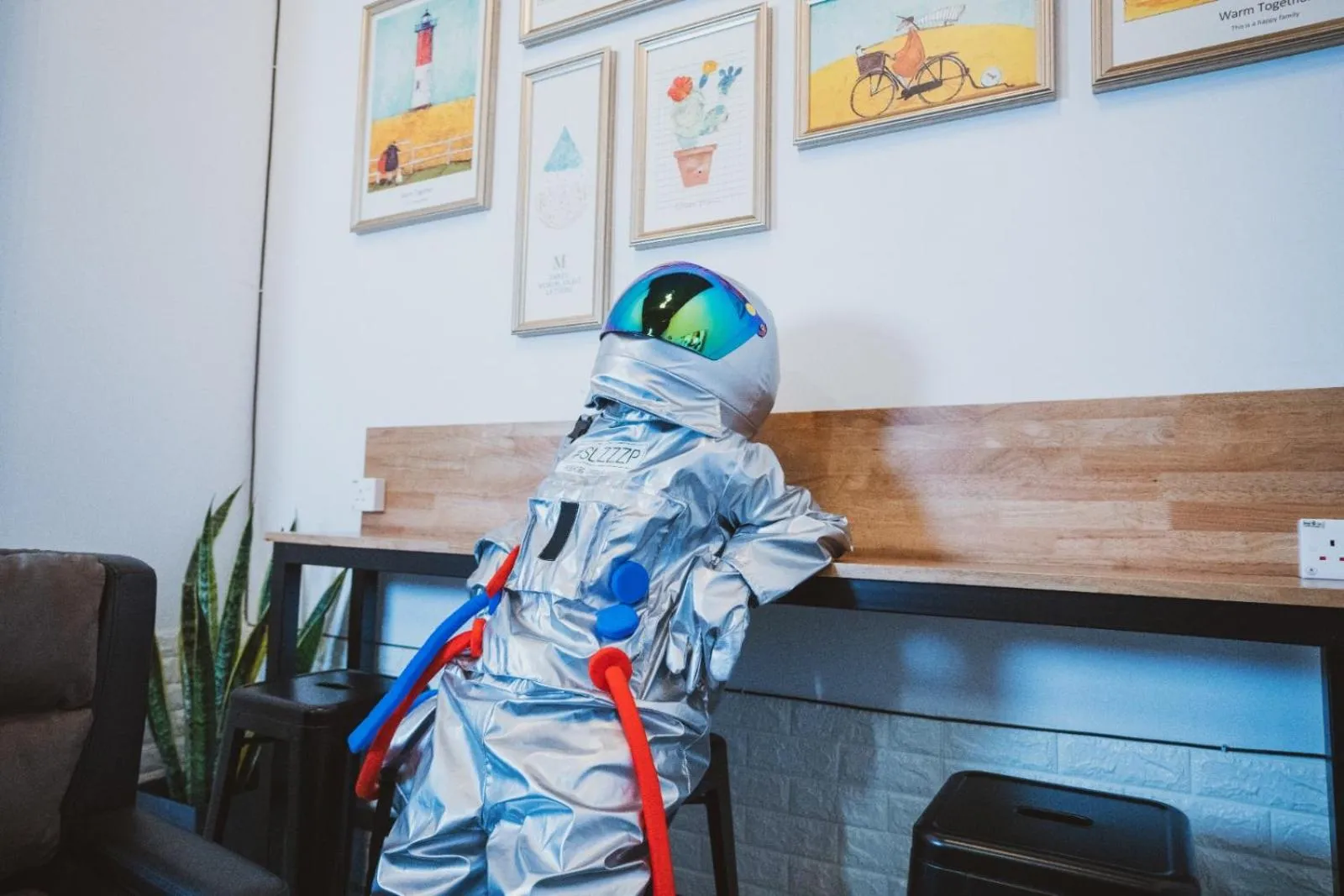 Hashtag.Capsule.Hostel