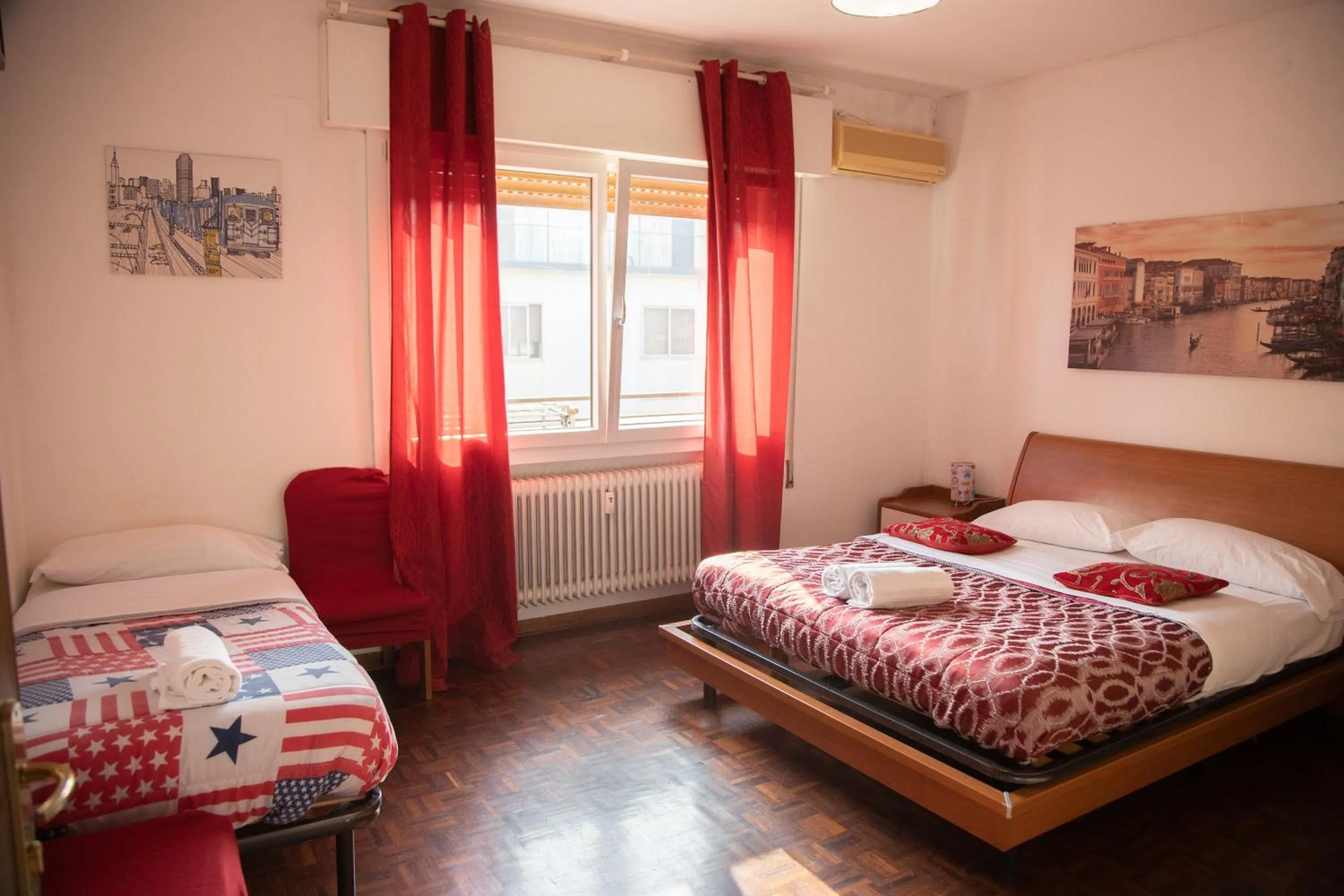 Bed in Venice Star House