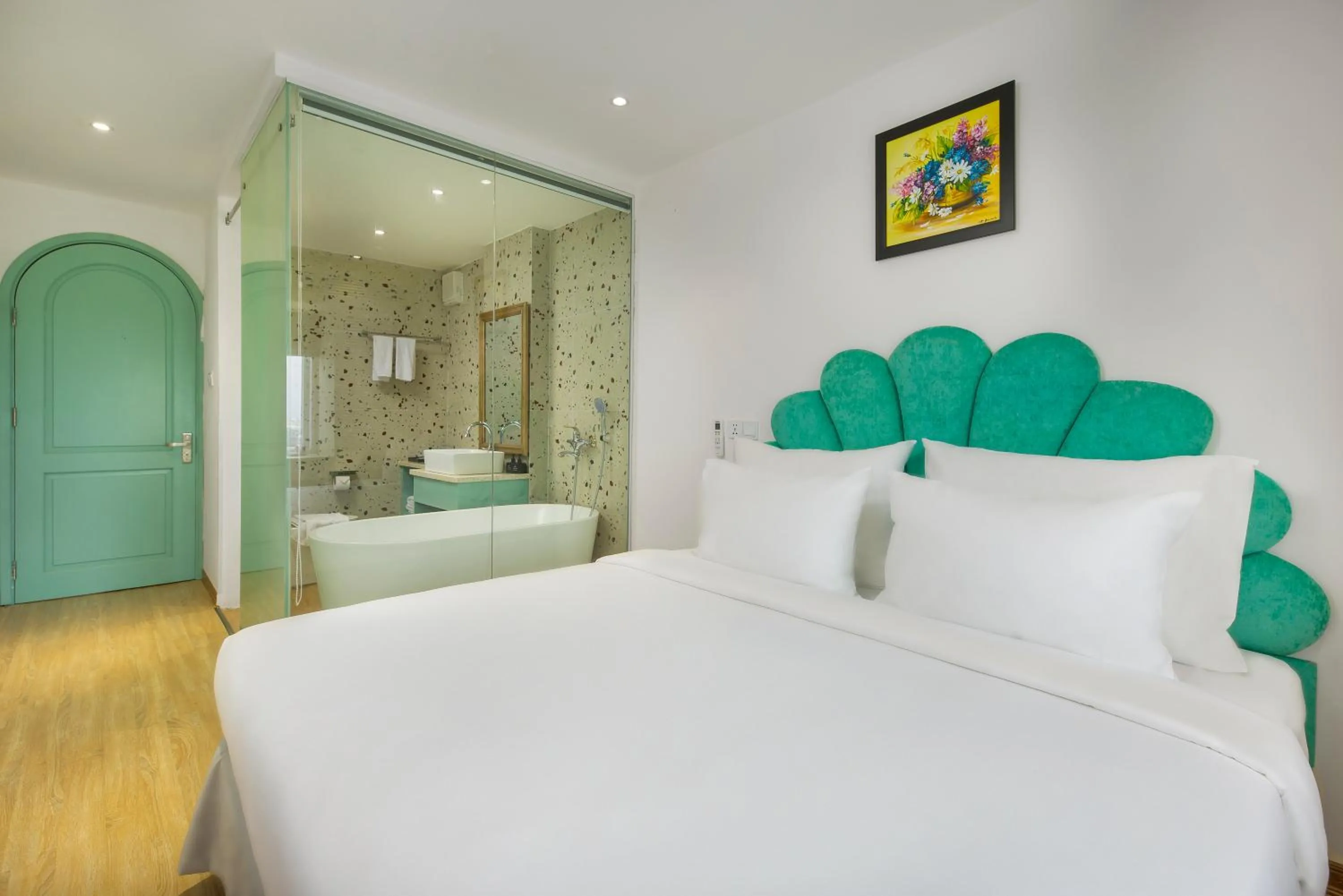 Bed in Adaline Hotel & Apartment