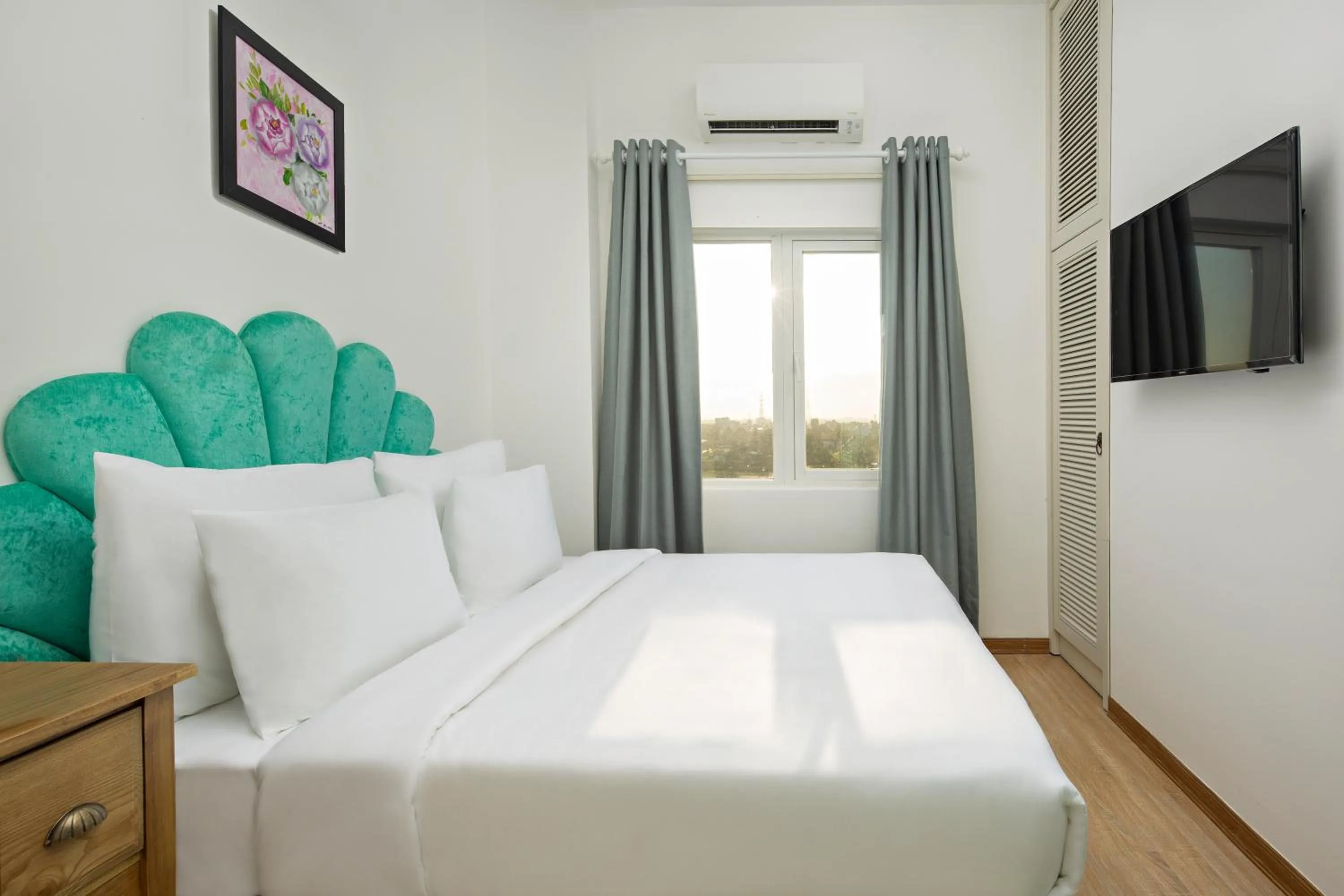 Bed in Adaline Hotel & Apartment