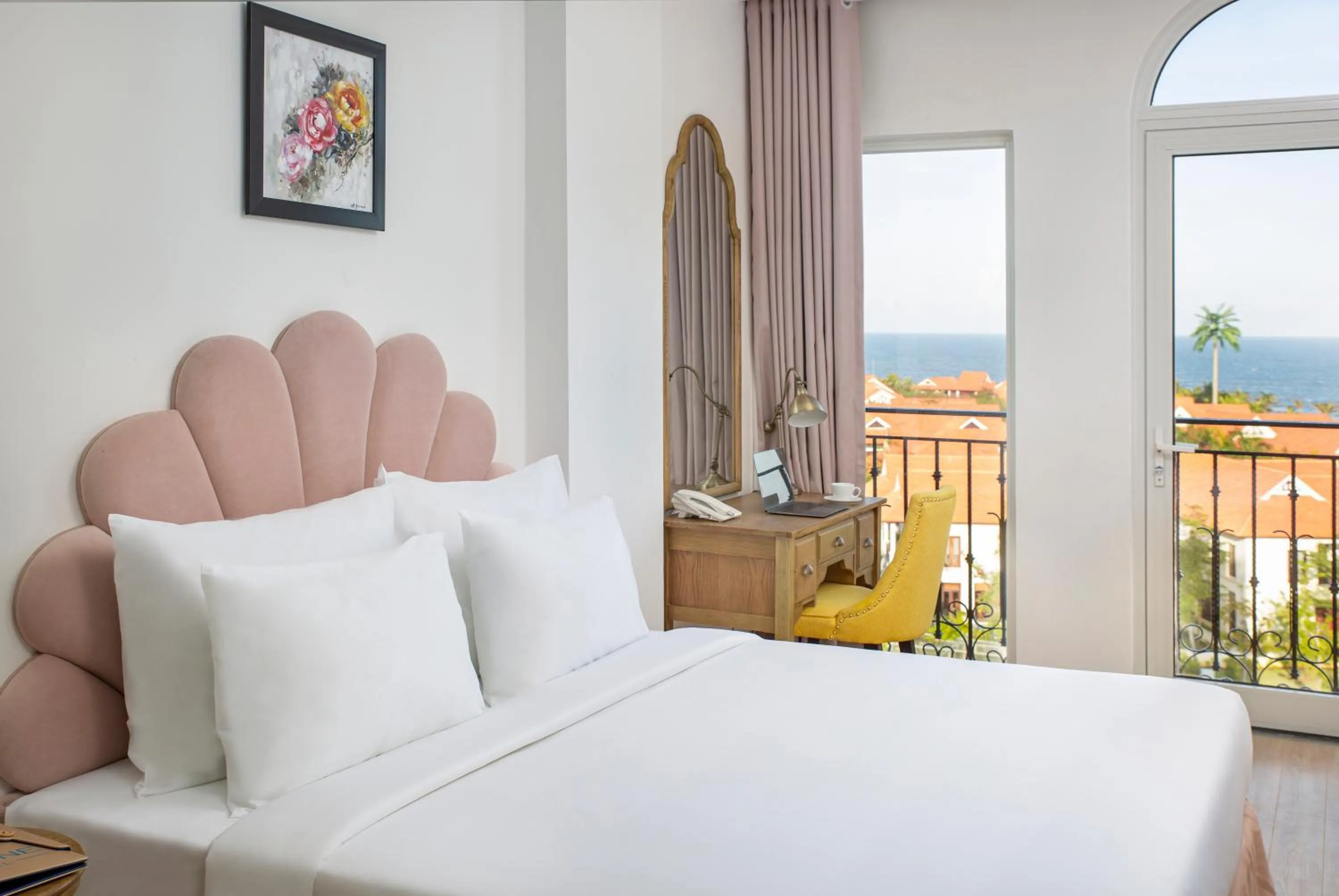 Sea view in Adaline Hotel & Apartment