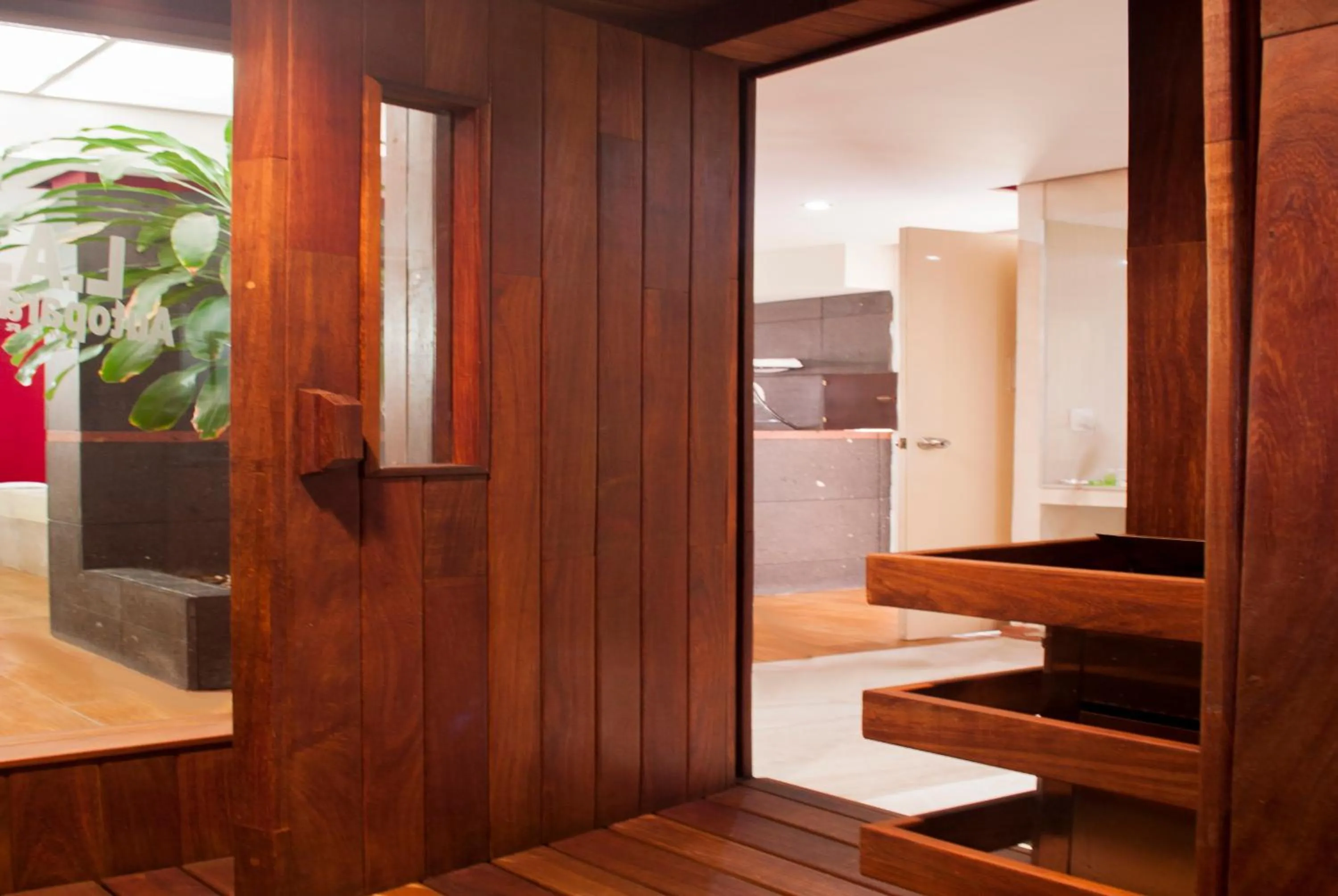 Sauna, Bathroom in Motel LA Autoparador