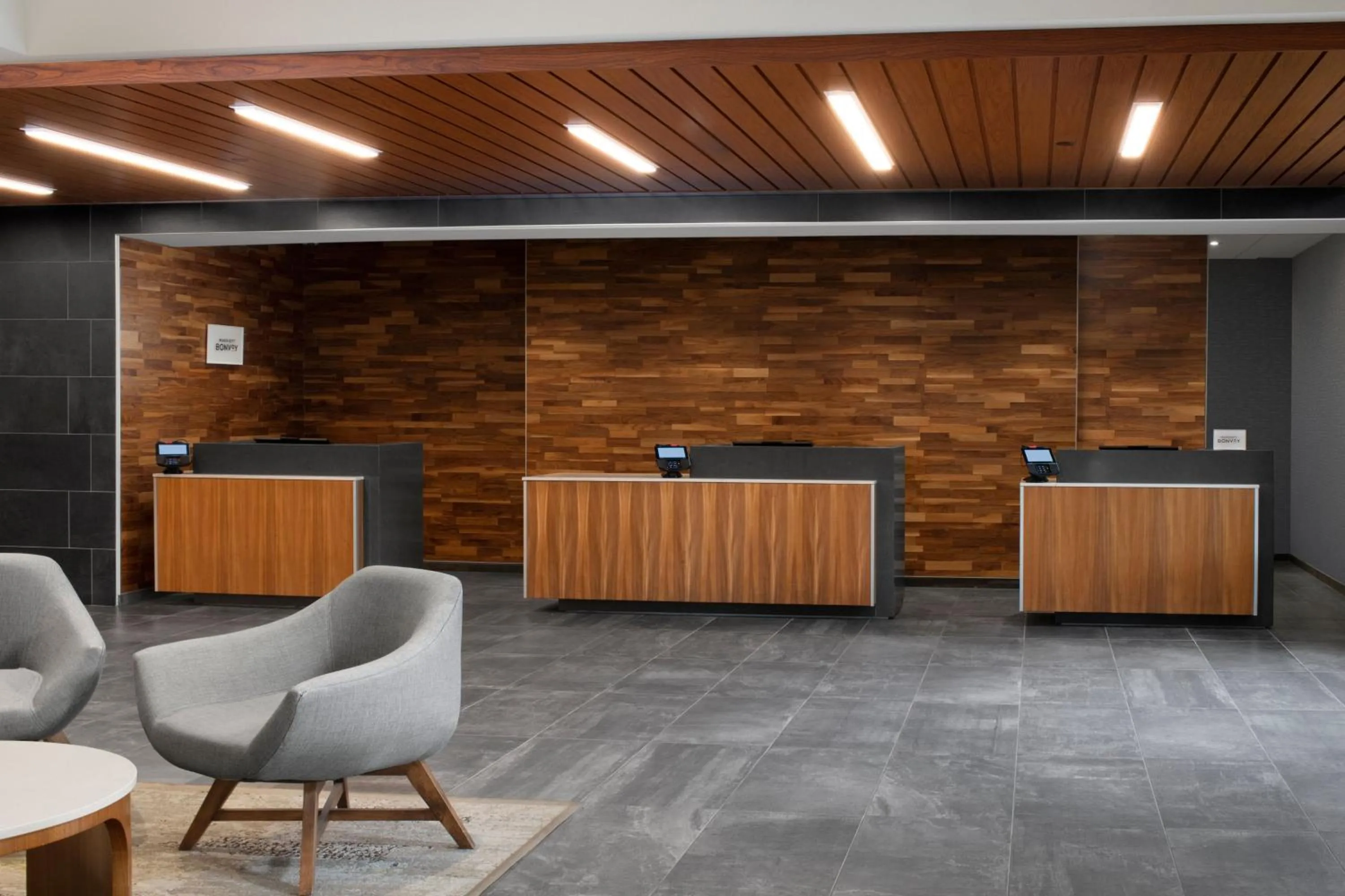 Lobby or reception in Courtyard by Marriott Edina Bloomington