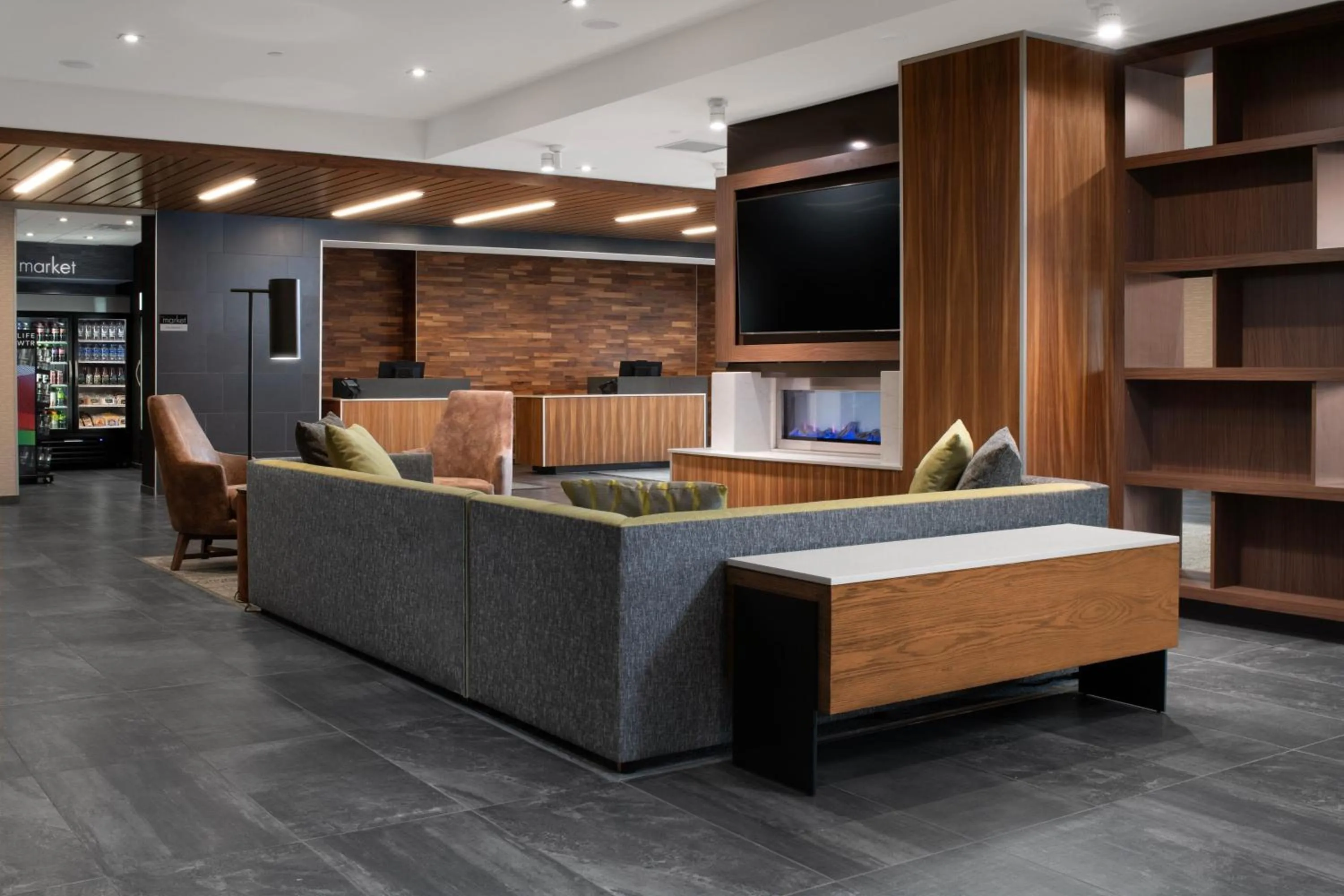 Lobby or reception in Courtyard by Marriott Edina Bloomington