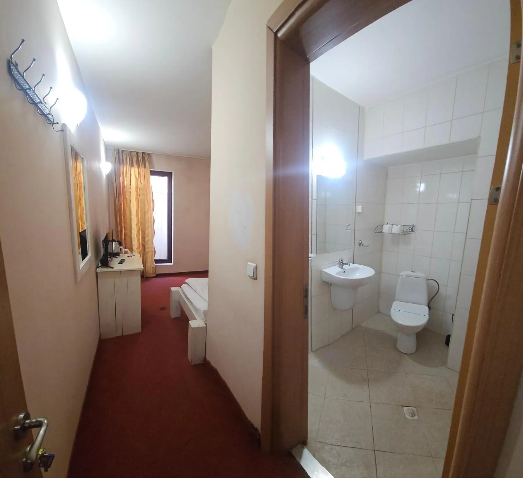 Photo of the whole room in Guest House ANEX