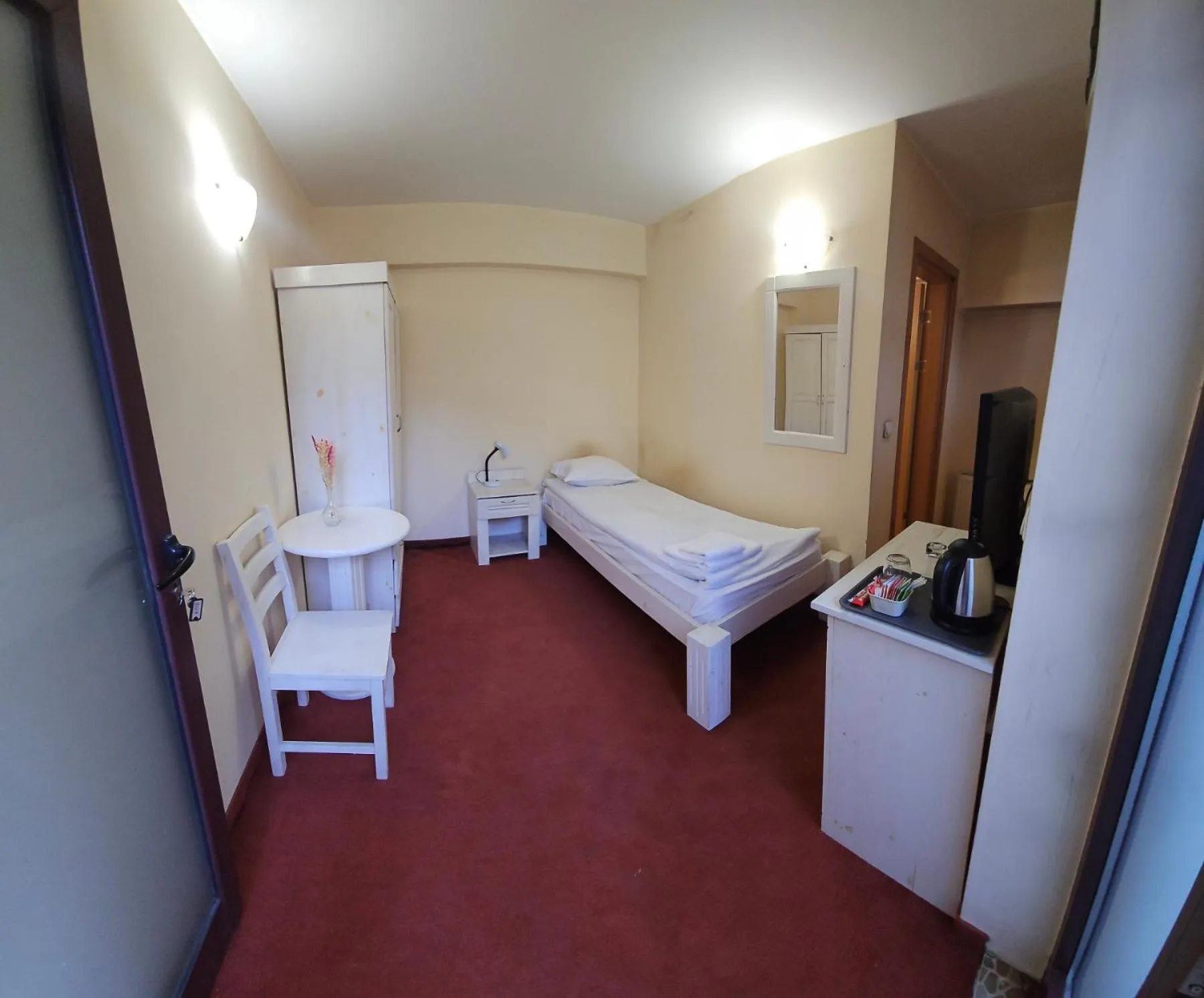 Photo of the whole room, Bed in Guest House ANEX