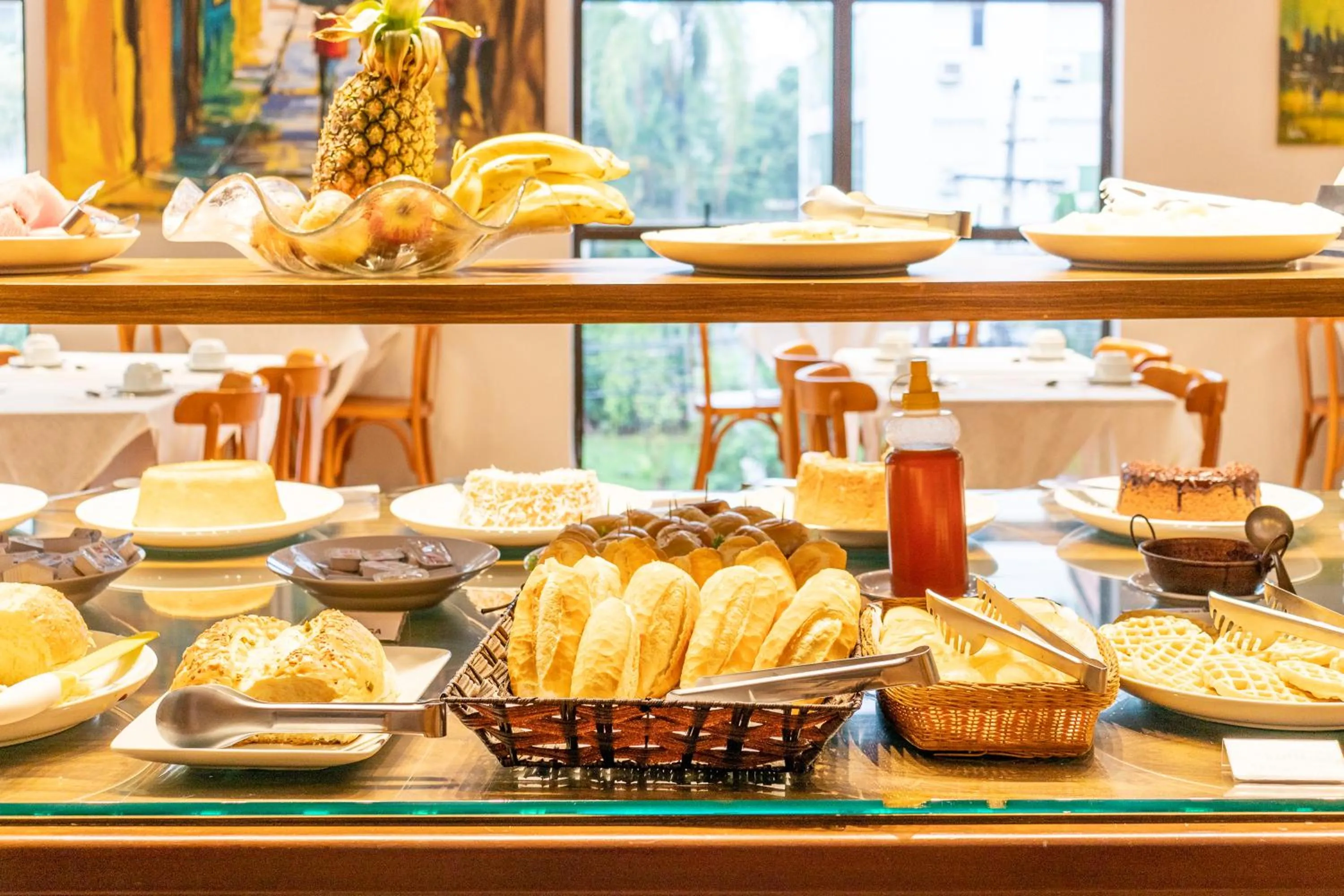 Food in Dexter Hotel - Volta Redonda