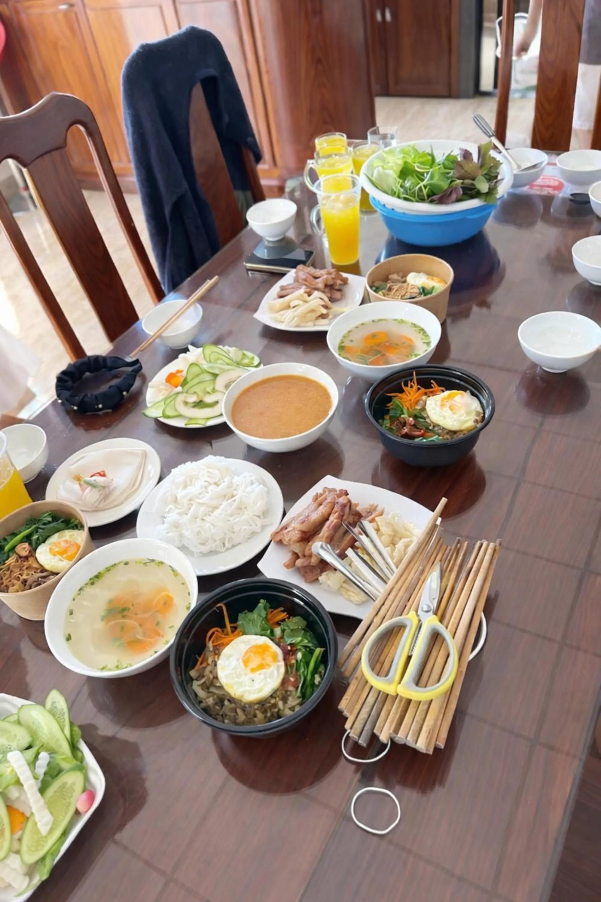 Food and drinks in An An Homestay Bảo Lộc