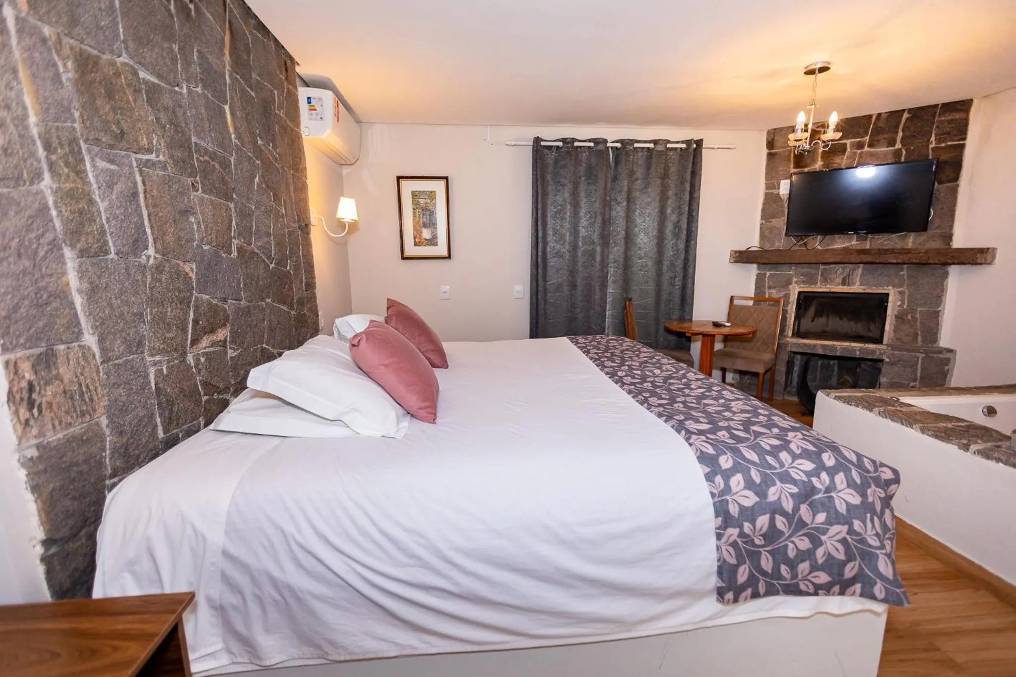 Bed in Villa Hegus no Alto da Boa Vista