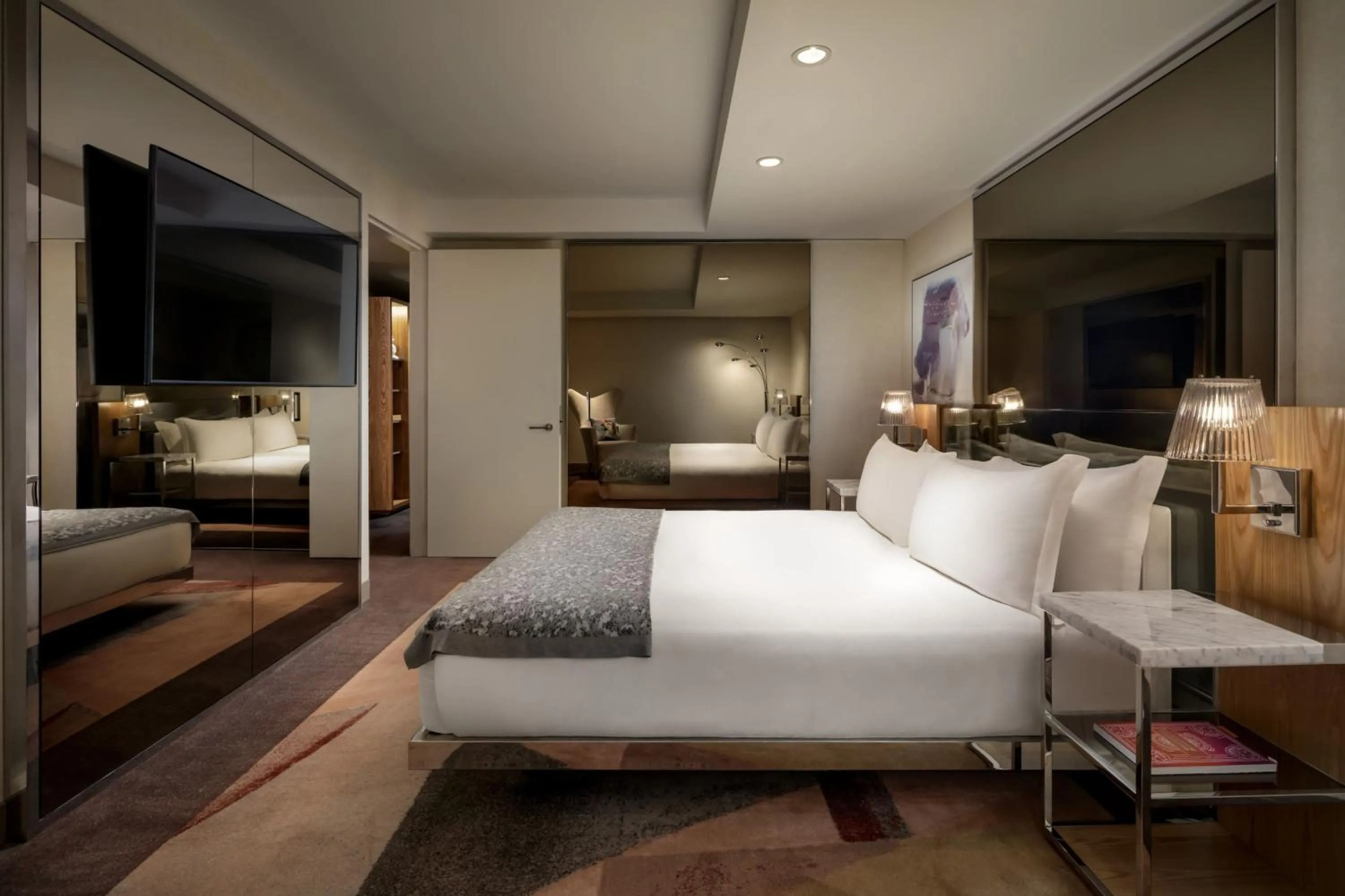Bedroom, Bed in SLS Hotel, a Luxury Collection Hotel, Beverly Hills
