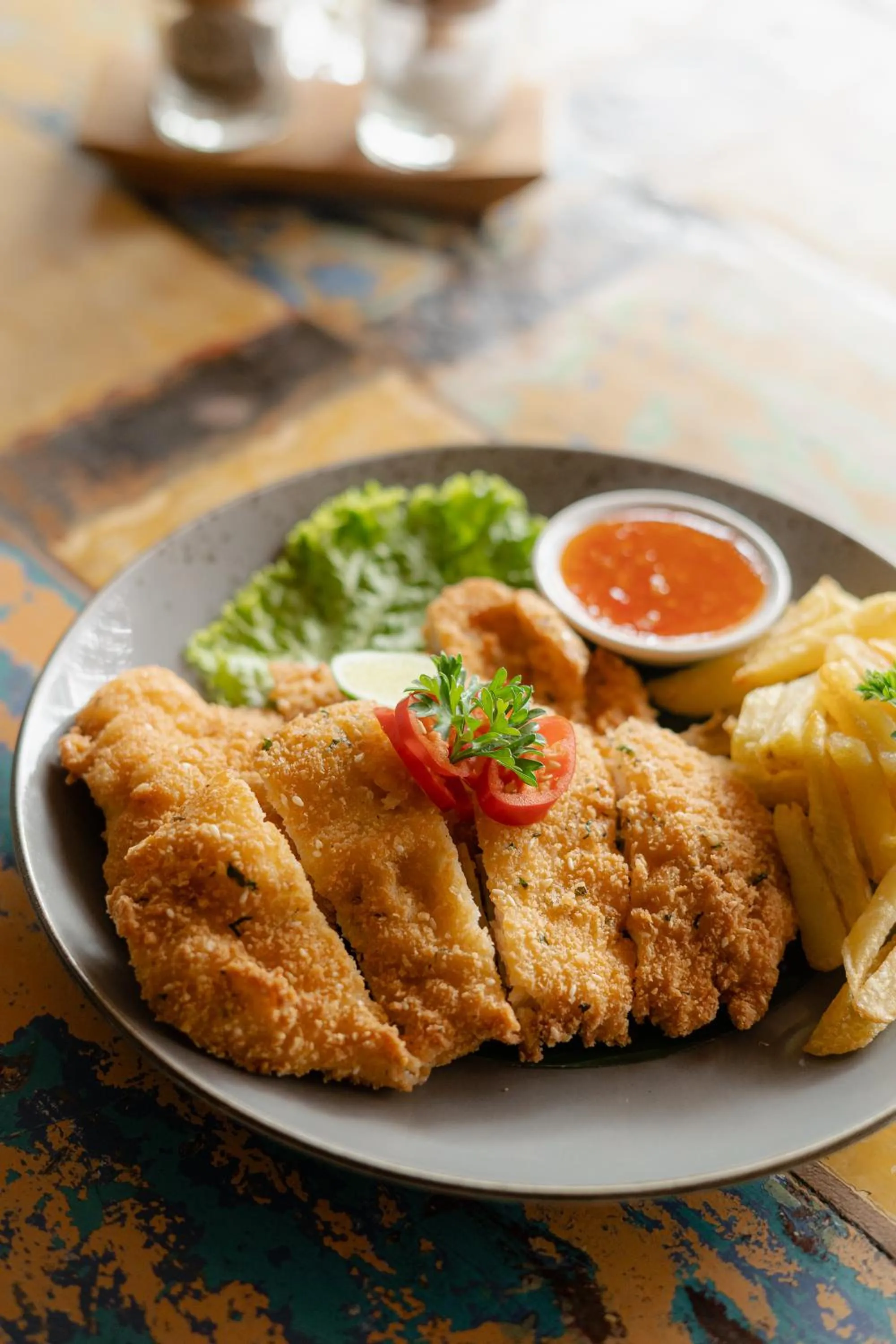 Restaurant/places to eat in Sama's Cottages and Villas