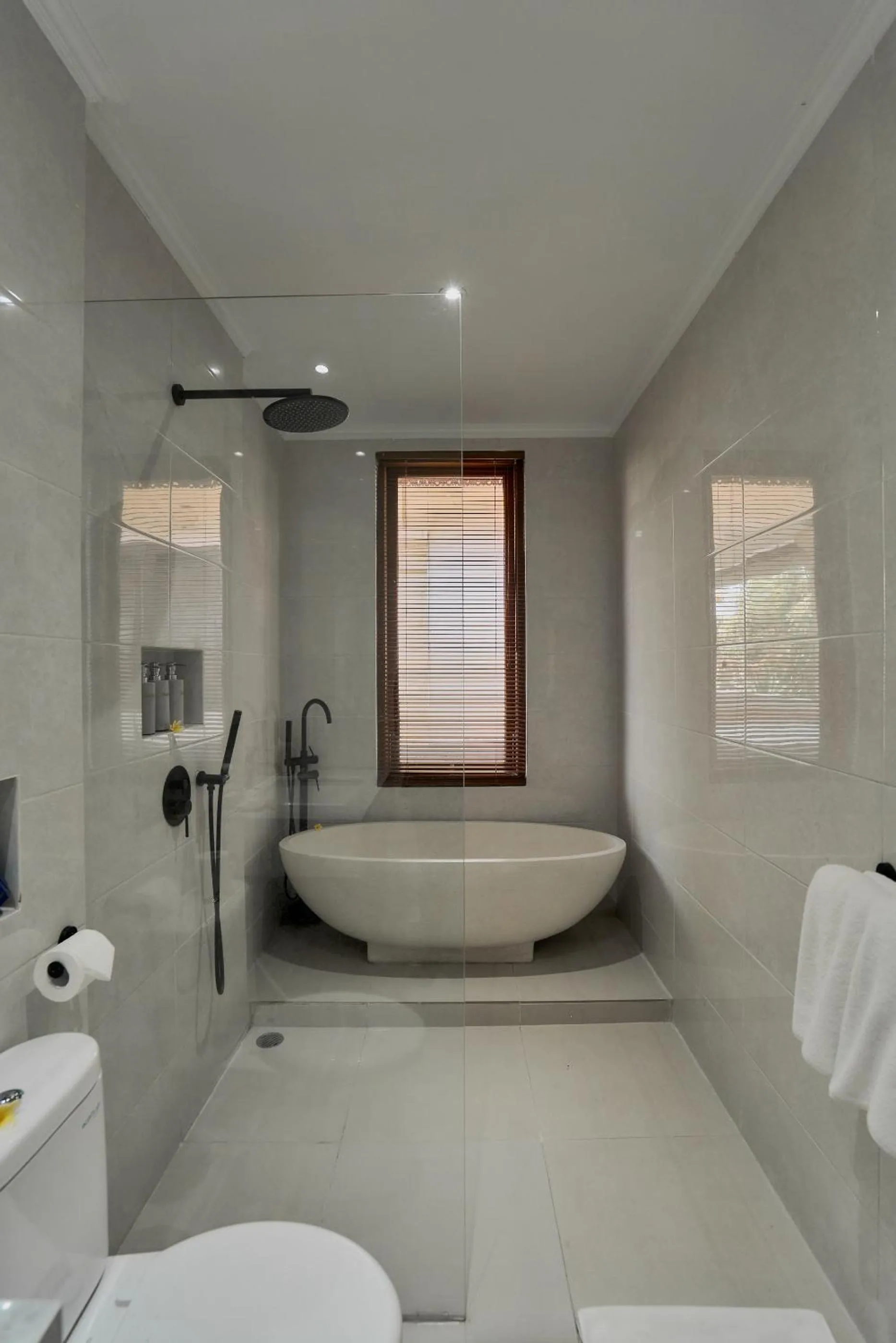 Sama's Cottages and Villas